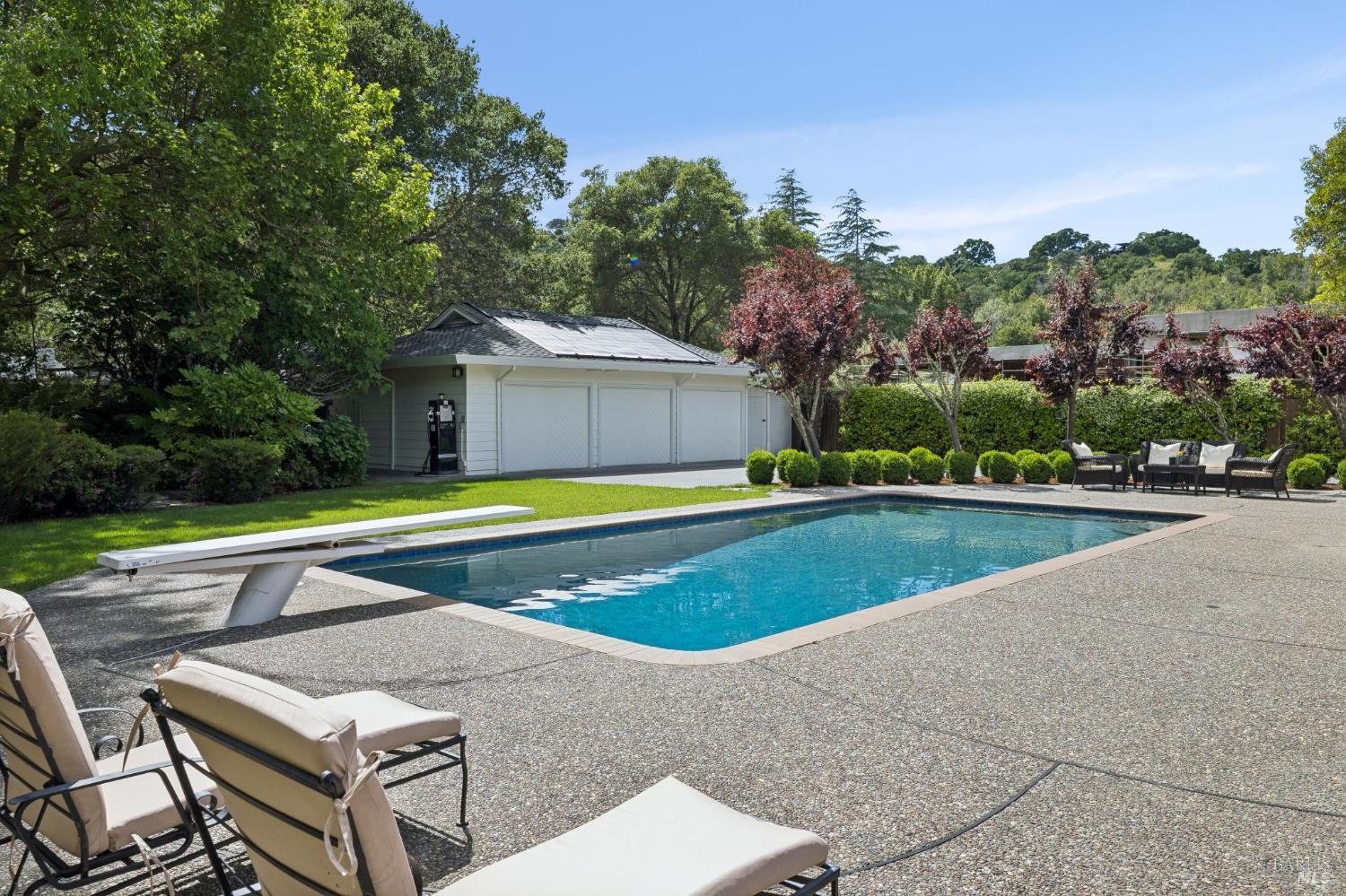 1199 Butterfield Road