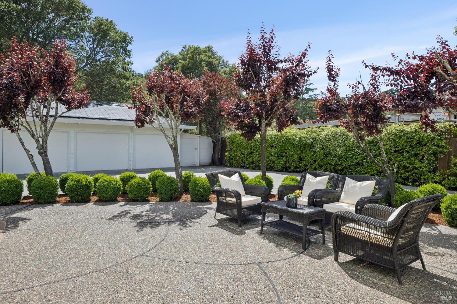 1199 Butterfield Road