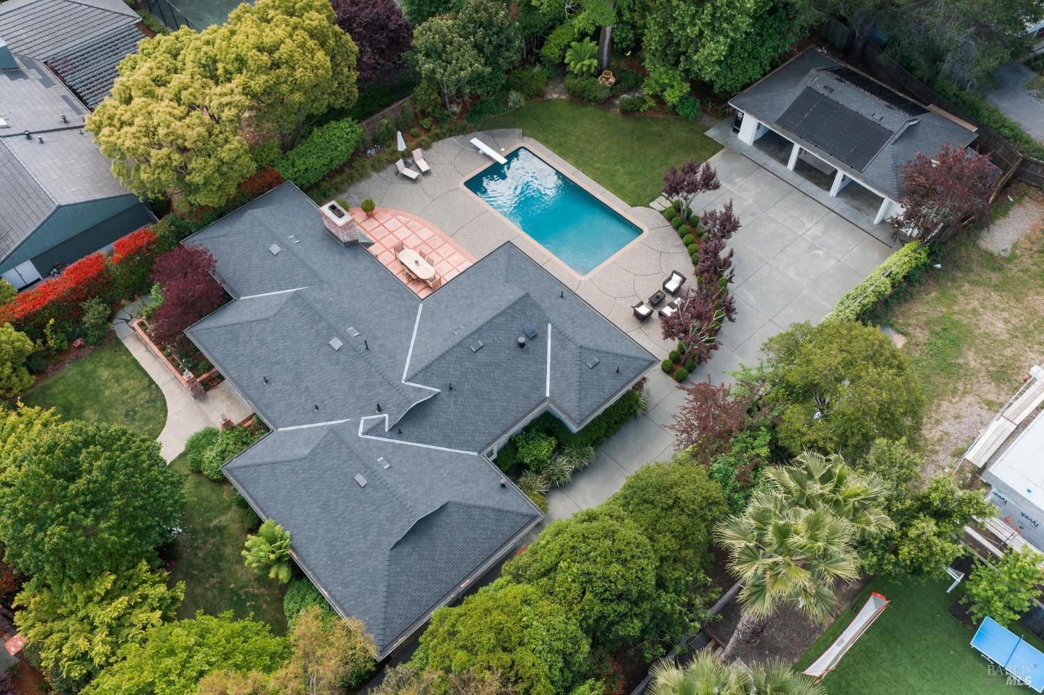 1199 Butterfield Road