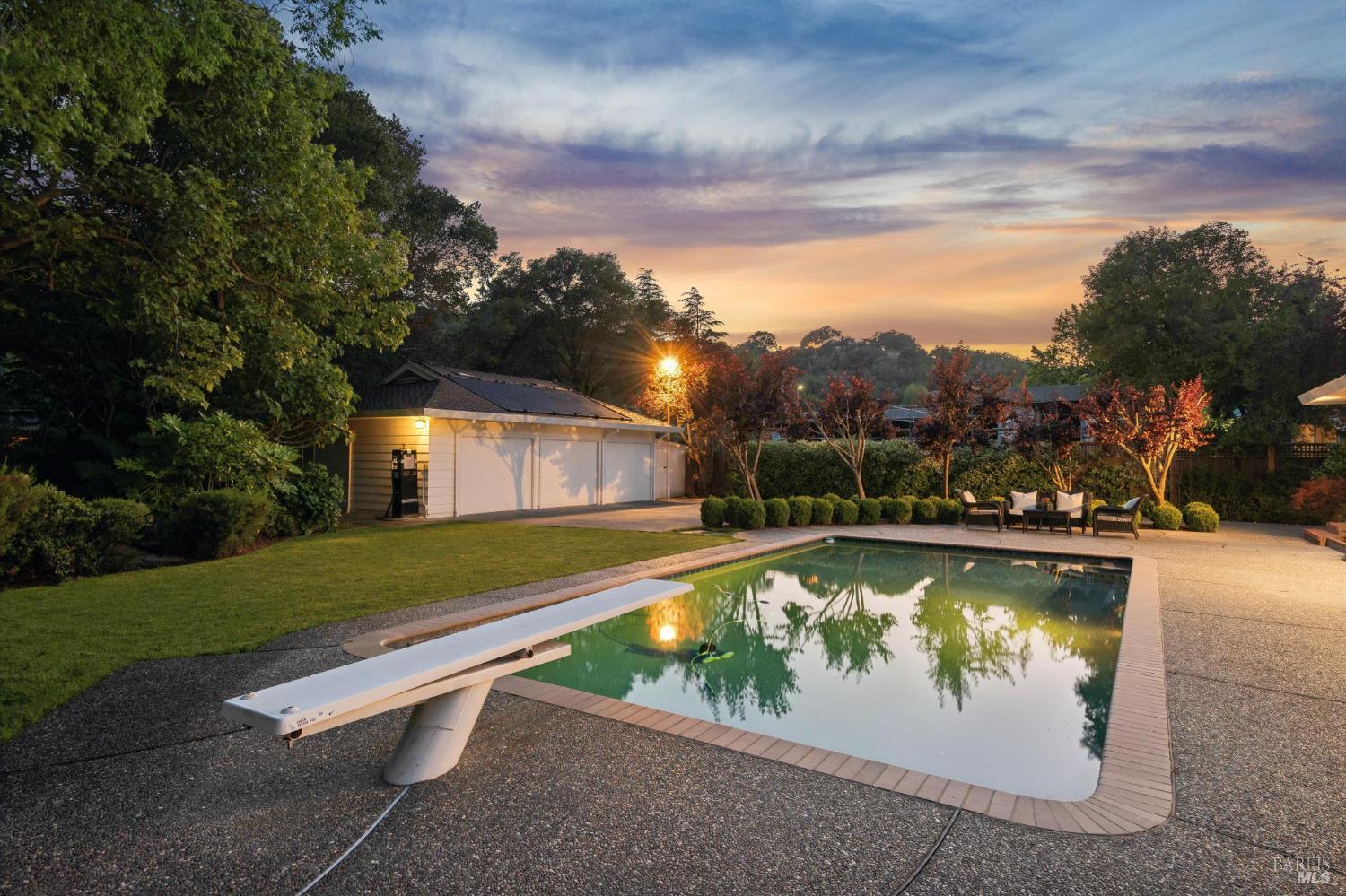 1199 Butterfield Road