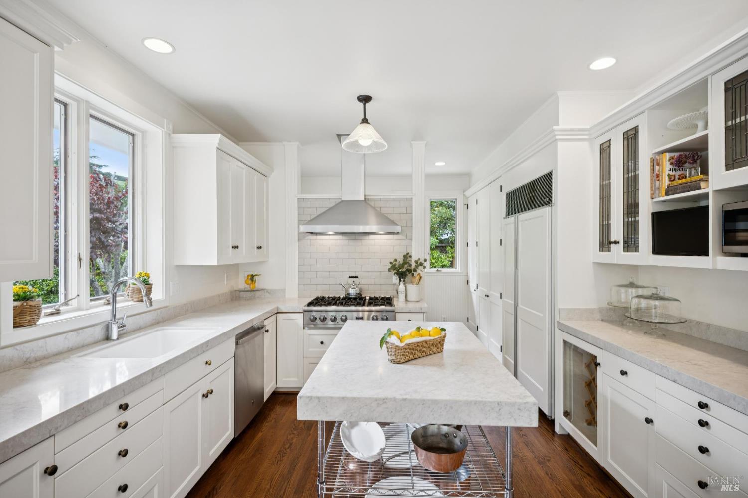 1199 Butterfield Road