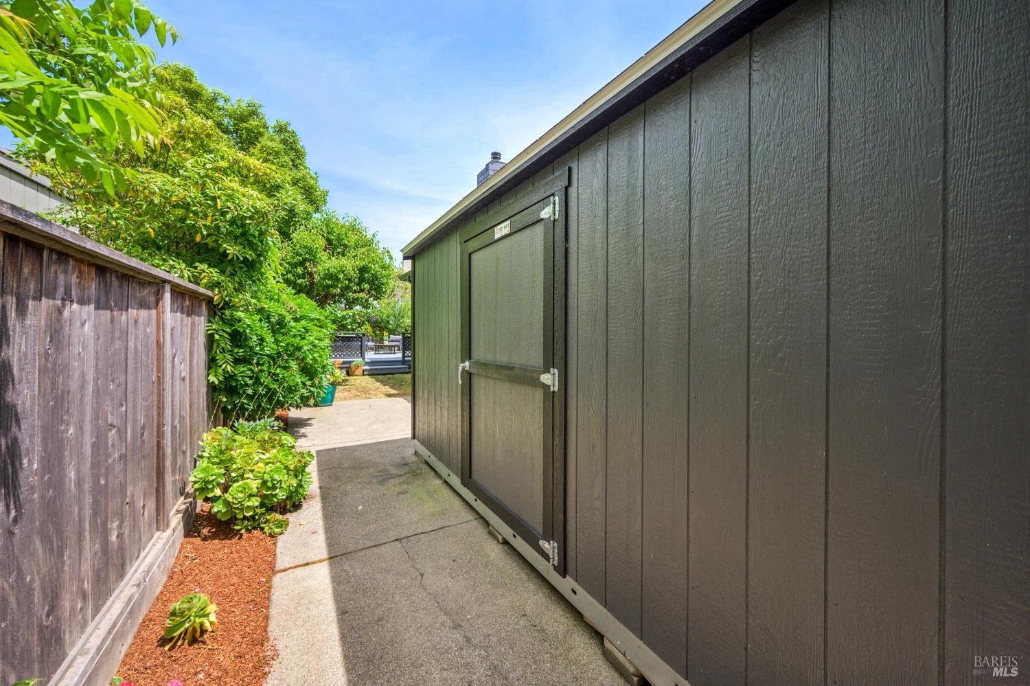 36 Main Drive