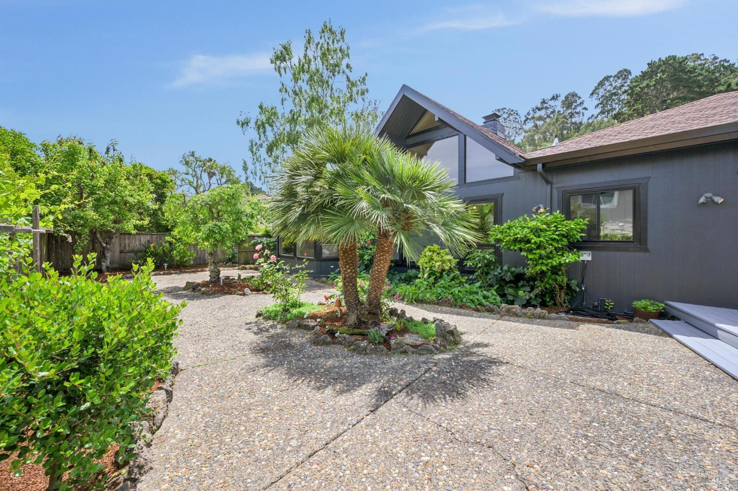 36 Main Drive