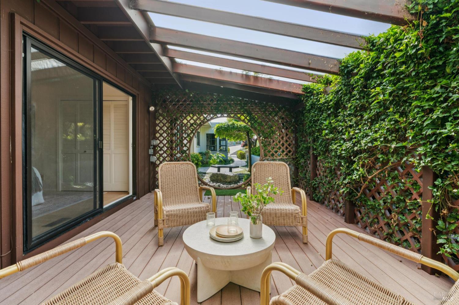7 Francisco Vista Court