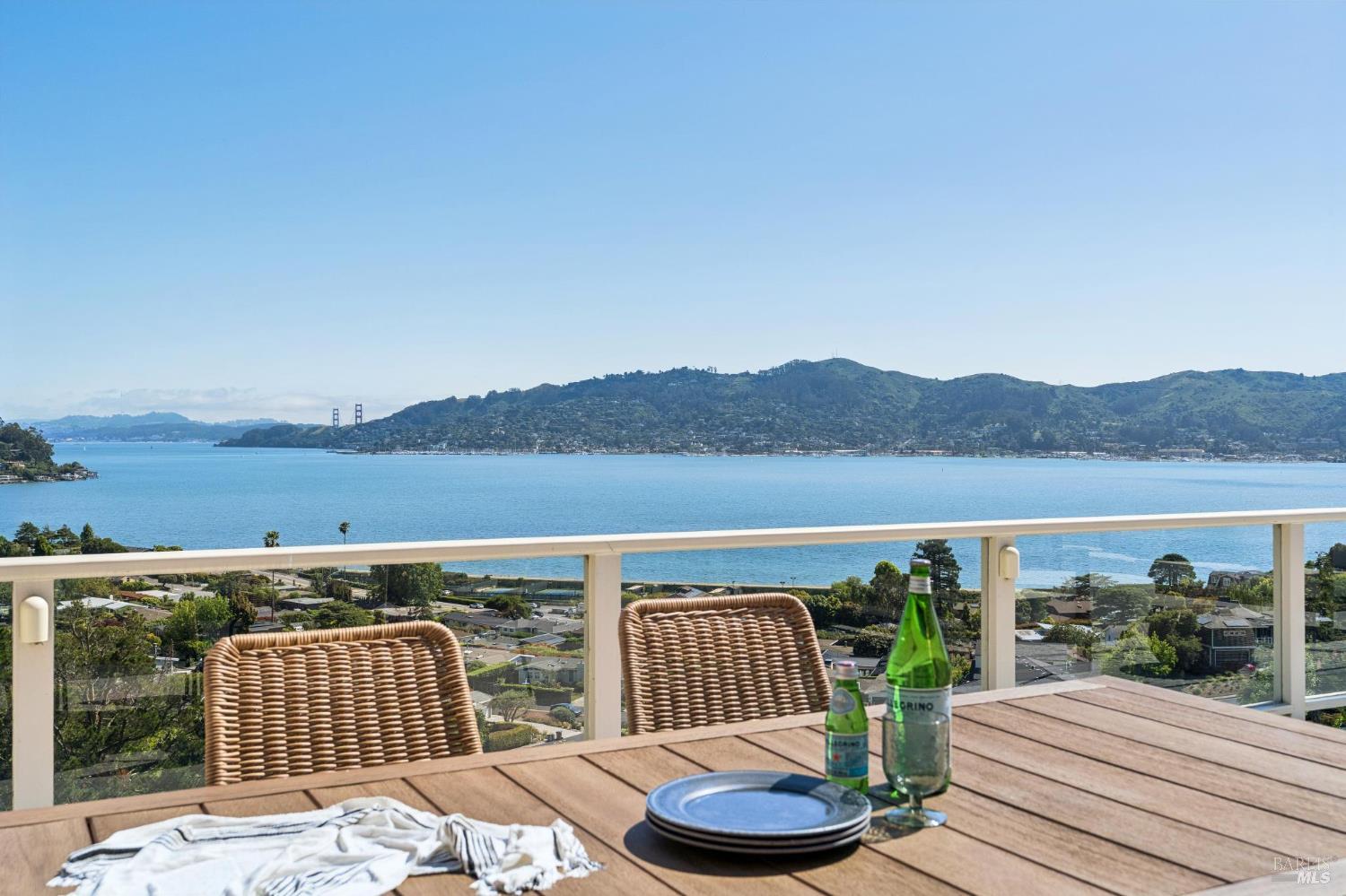 7 Francisco Vista Court