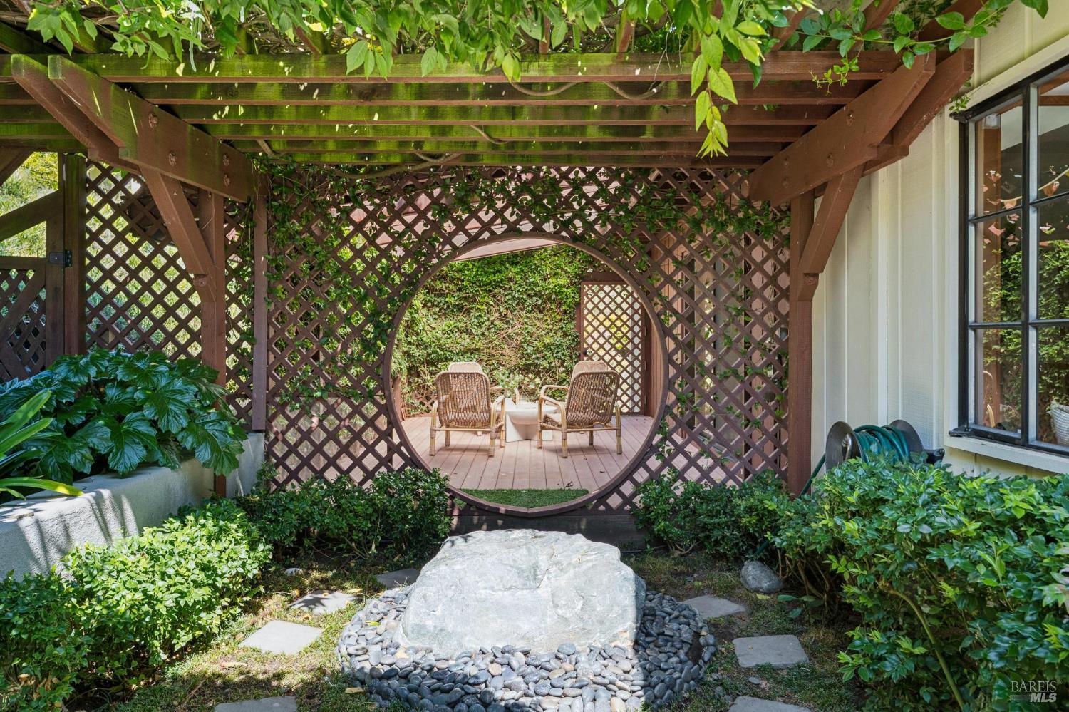 7 Francisco Vista Court