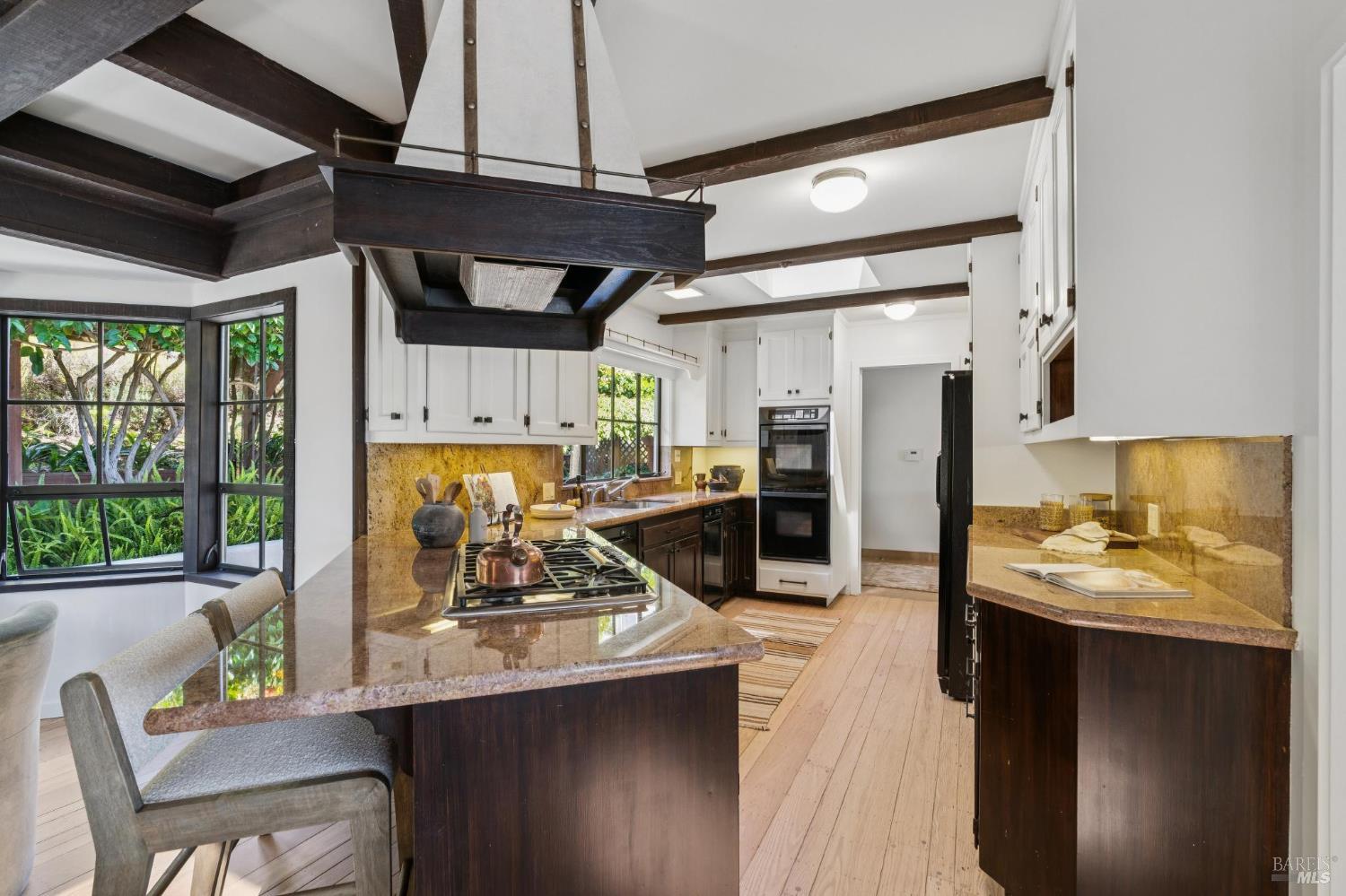 7 Francisco Vista Court