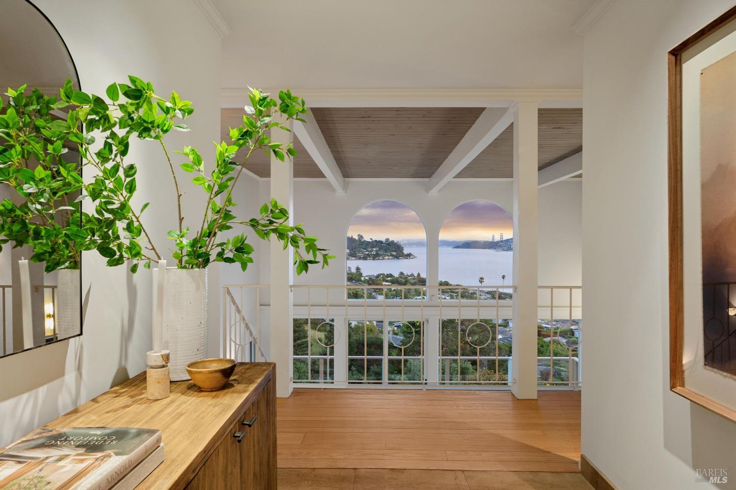 7 Francisco Vista Court