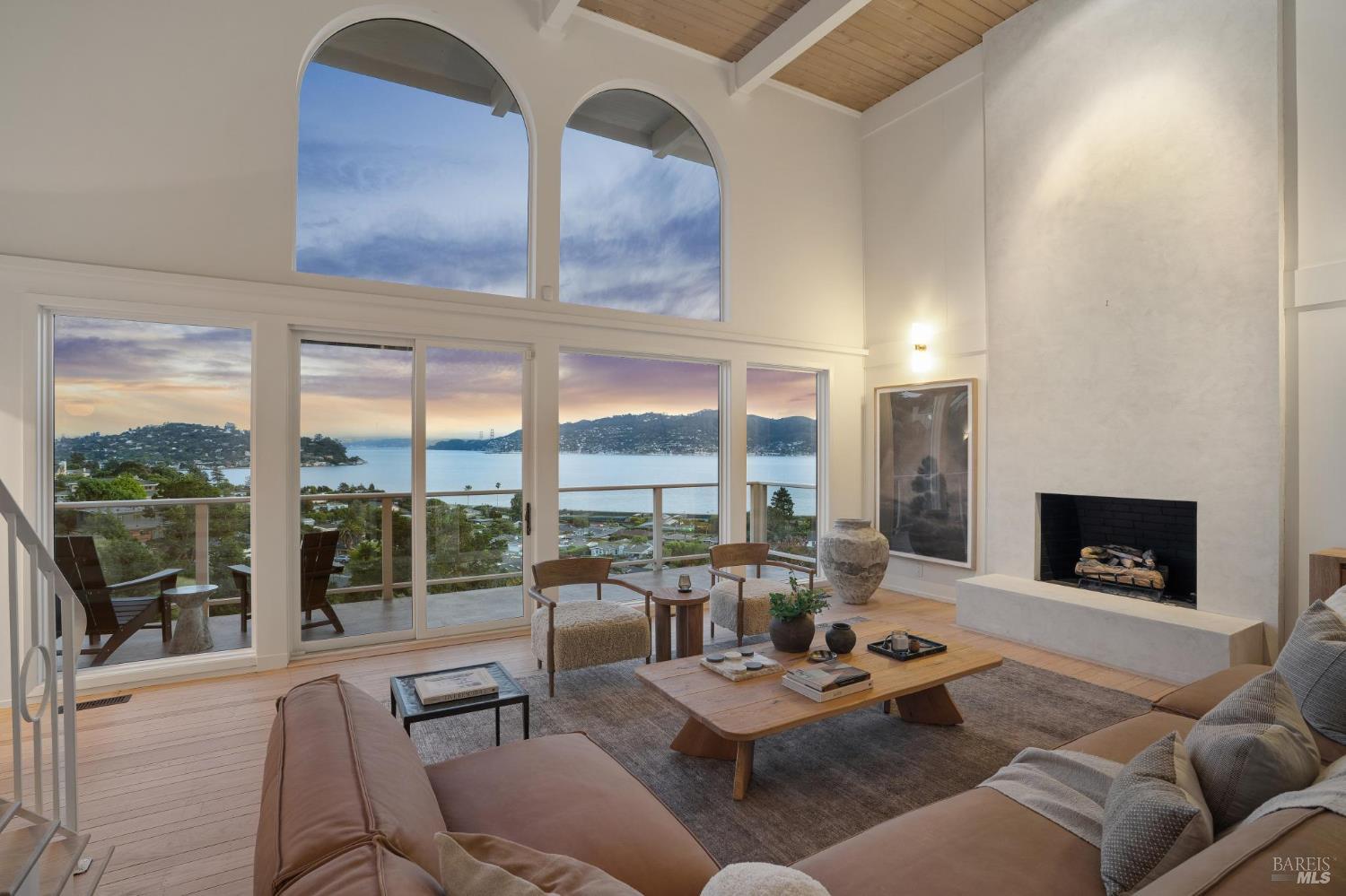 7 Francisco Vista Court