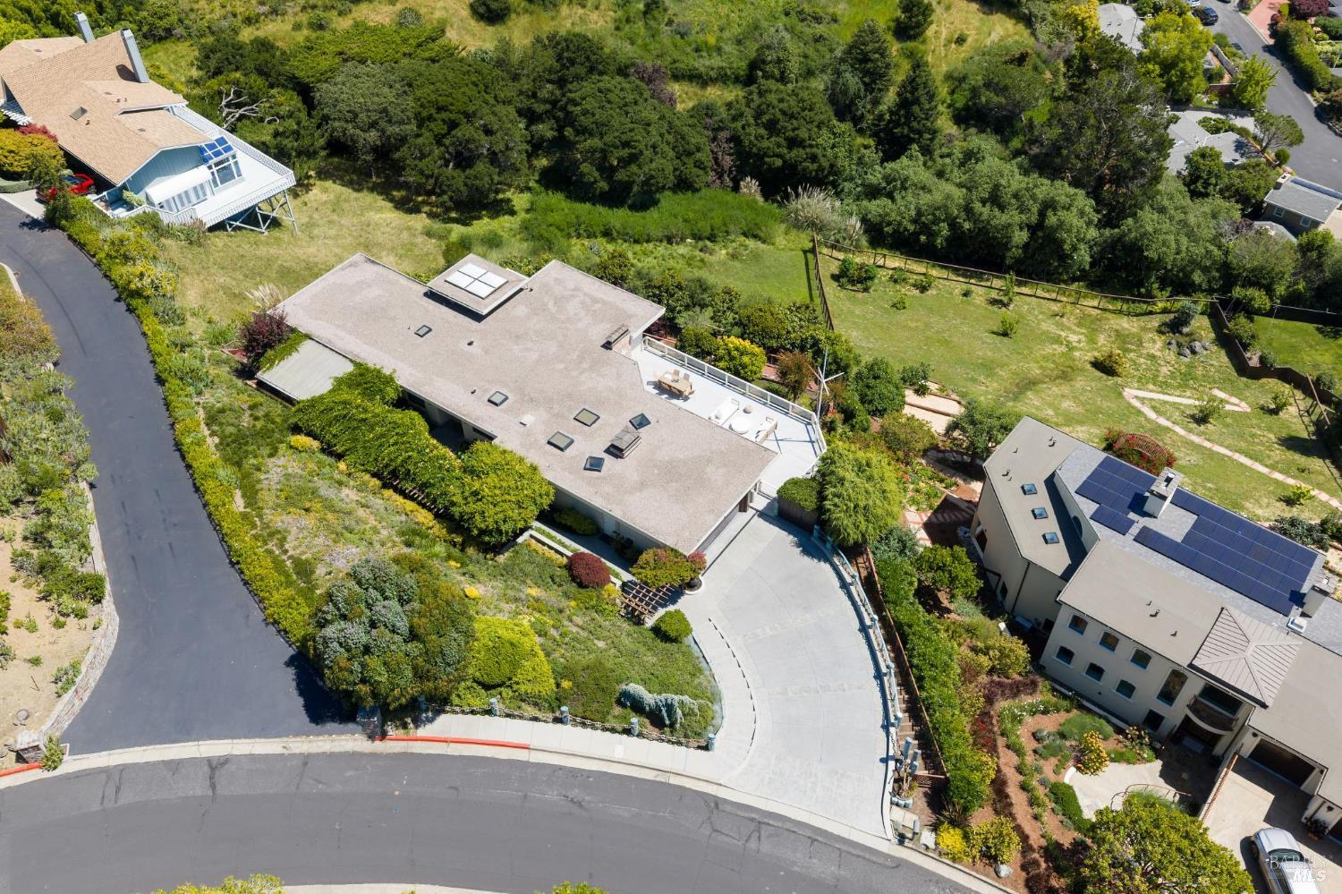 7 Francisco Vista Court