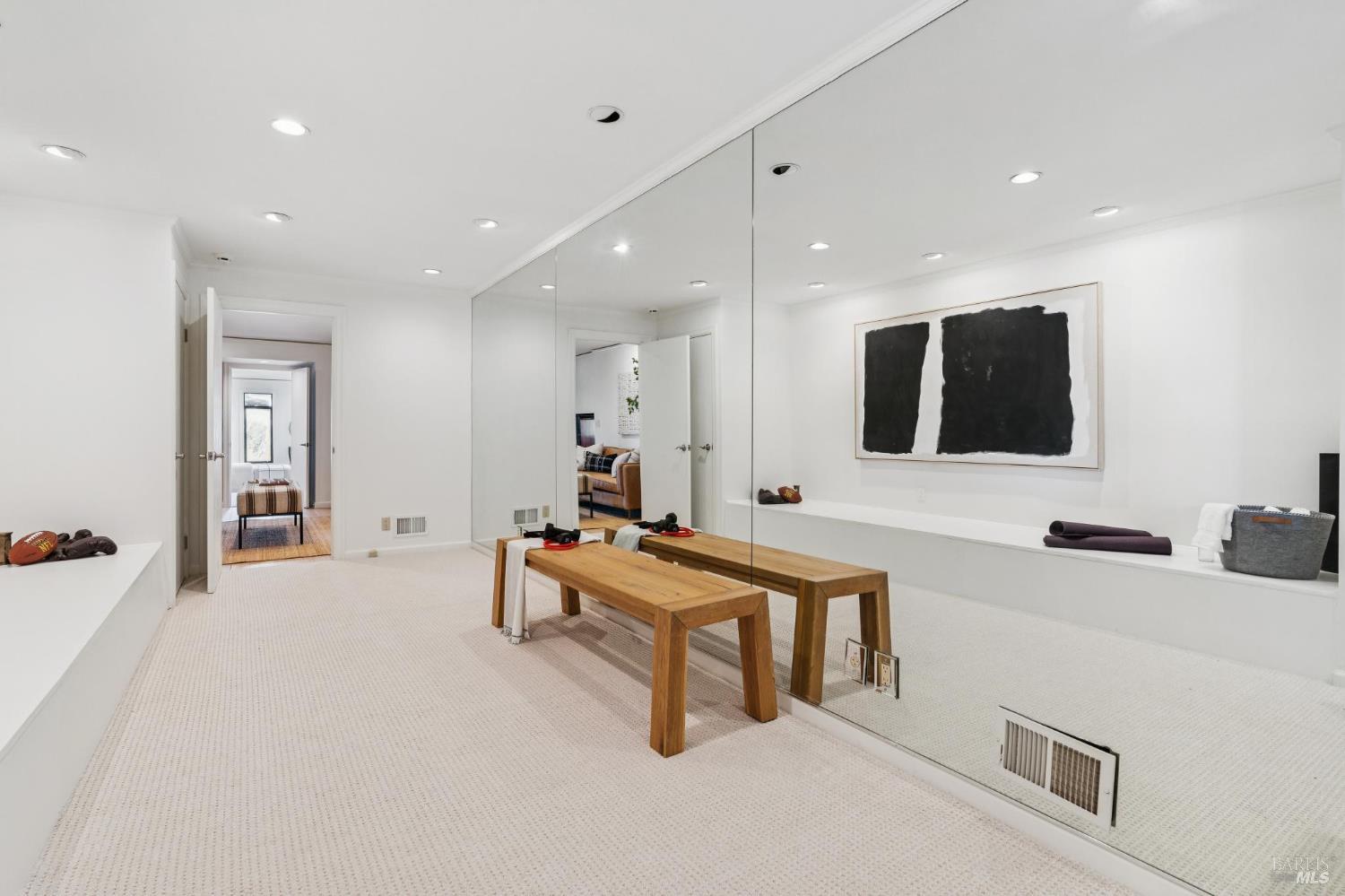 7 Francisco Vista Court