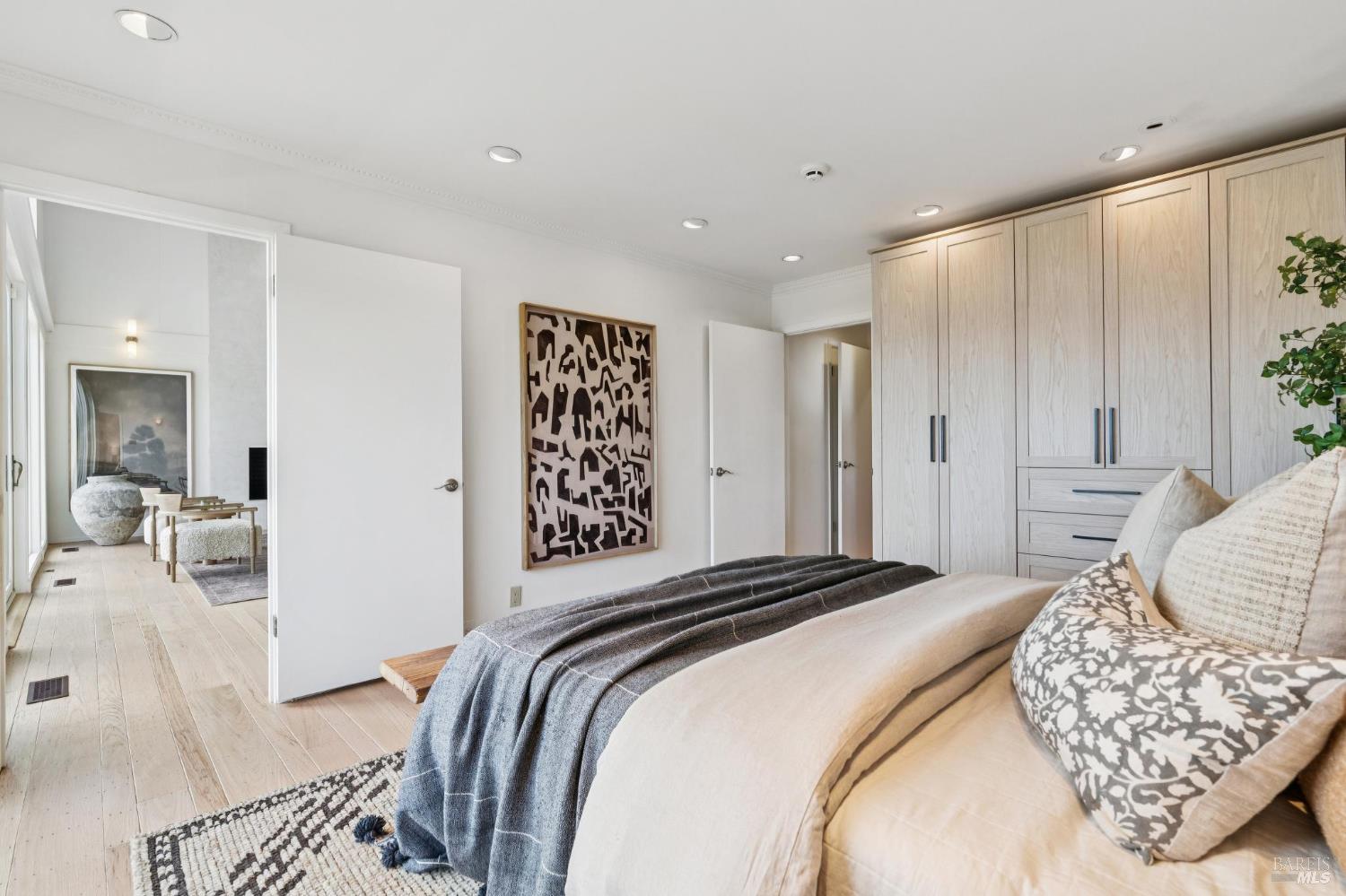7 Francisco Vista Court