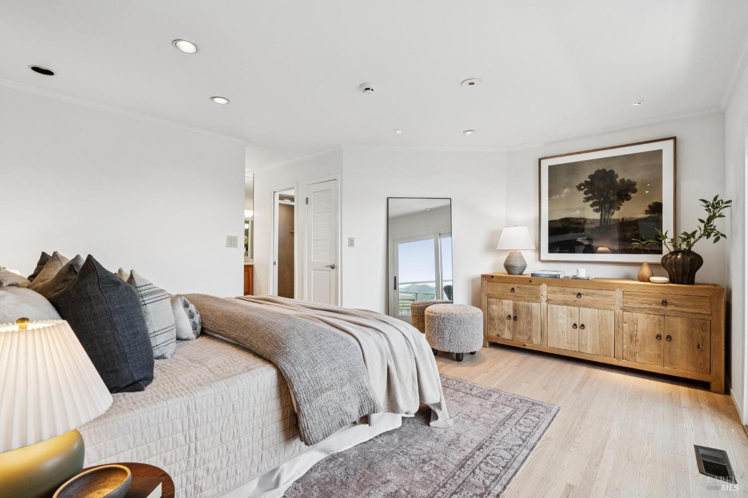 7 Francisco Vista Court