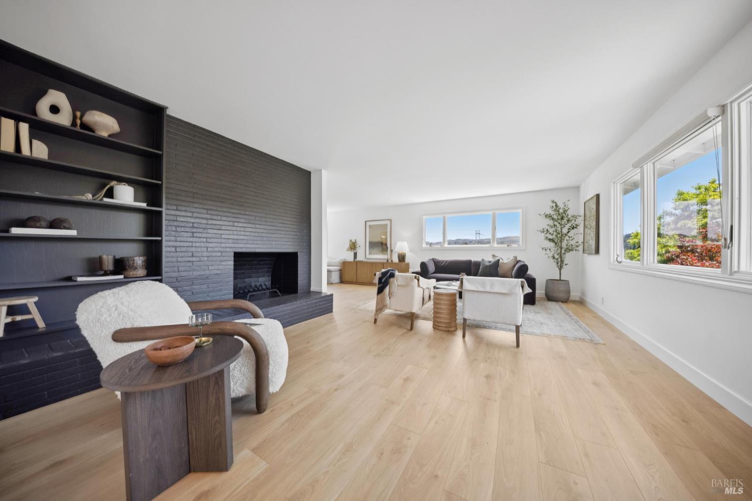 117 Longfellow Road