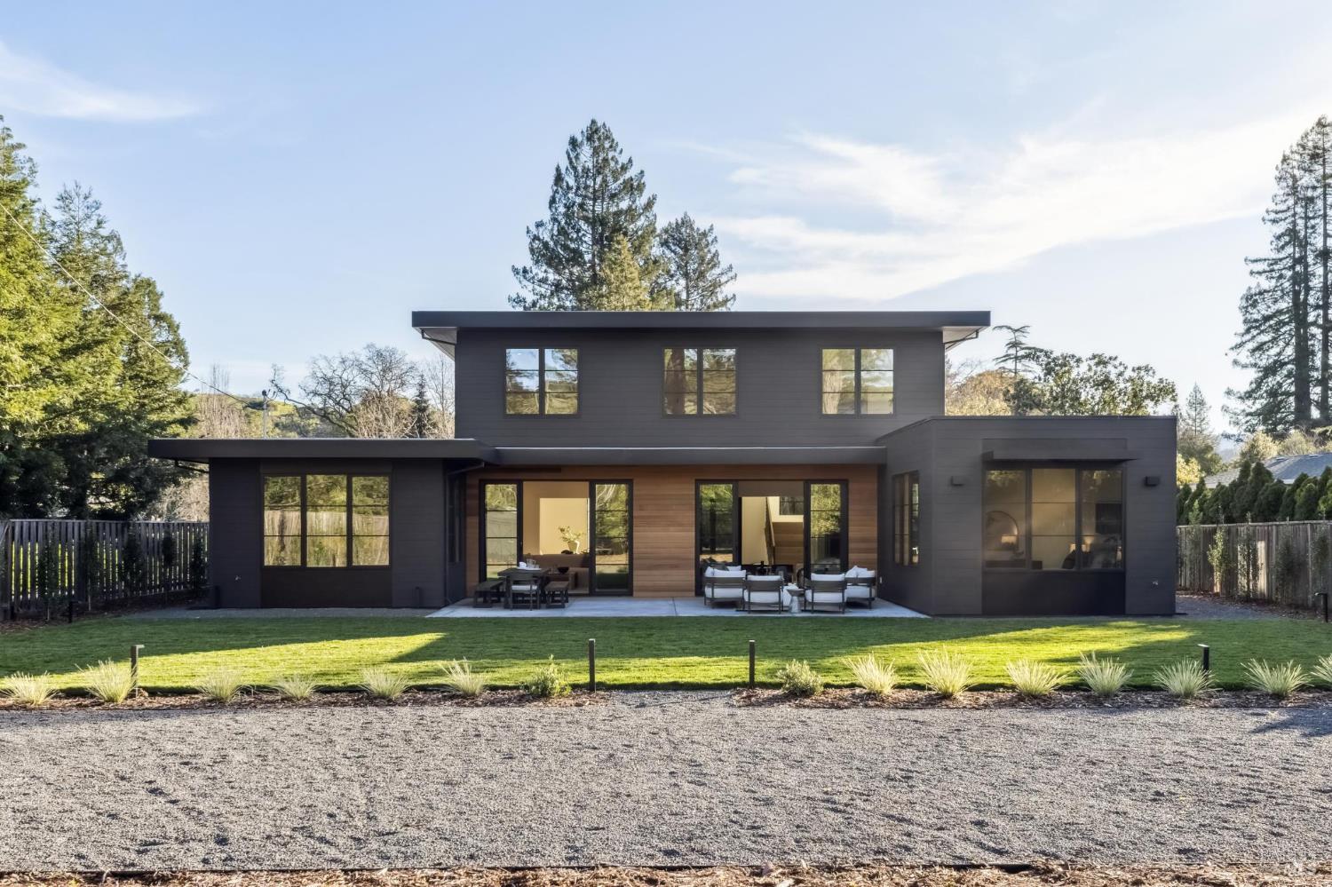 33 Fawn Drive