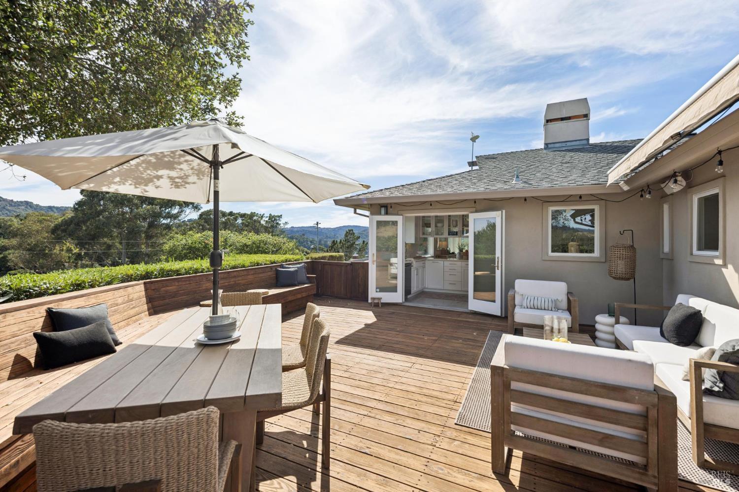 22 Tomahawk Drive