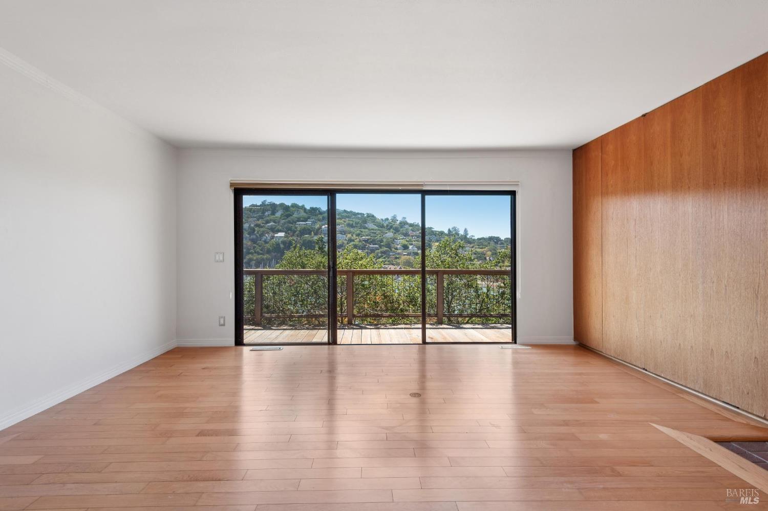 11 Alcatraz Avenue