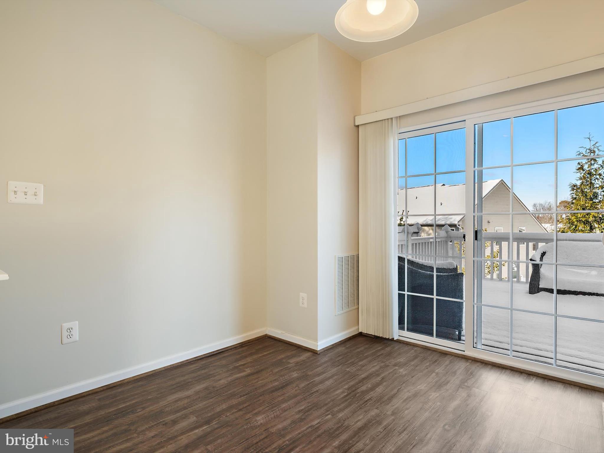1189 COULBOURN CORNER
