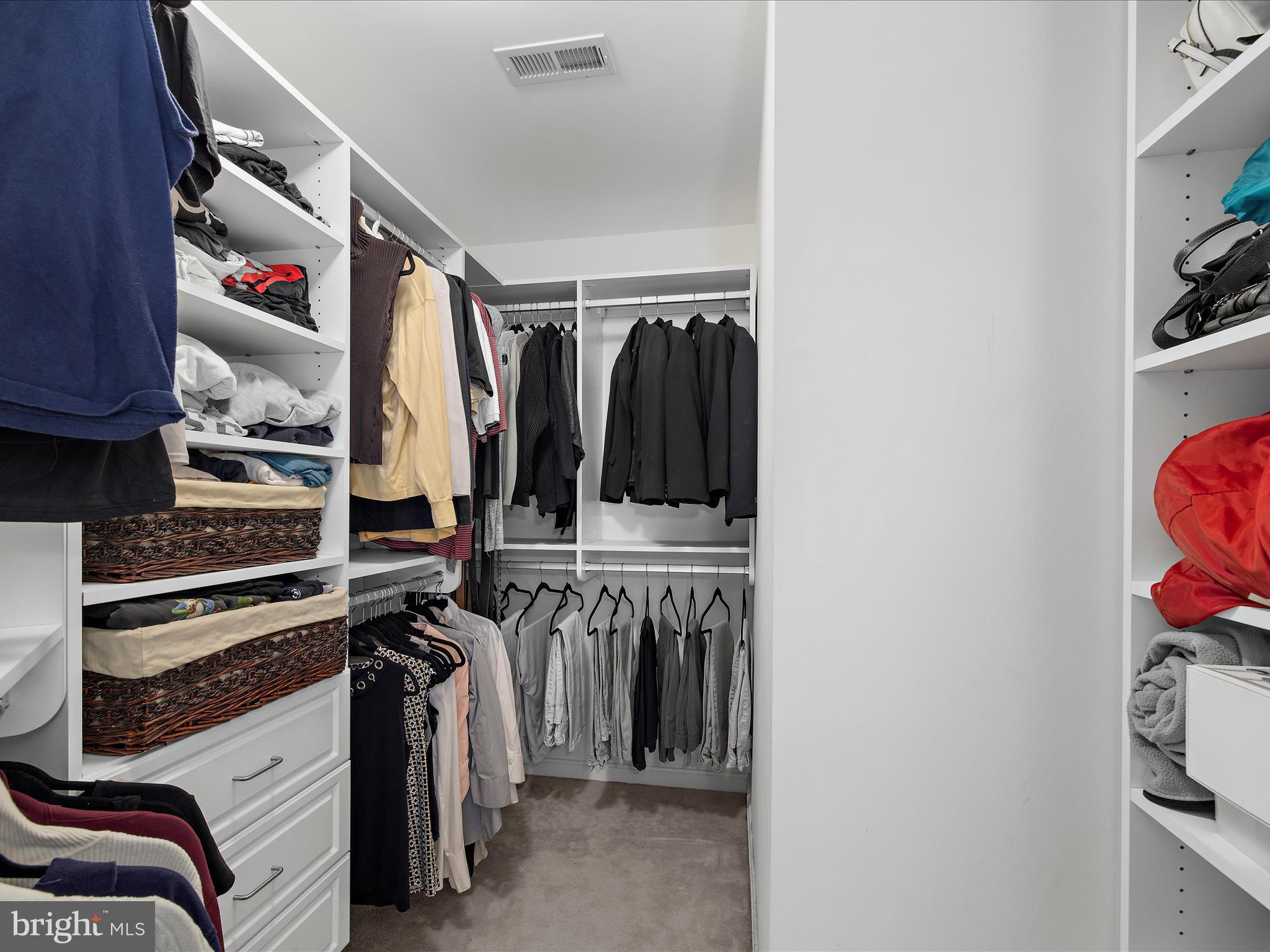 2406 VALLEY BROOK LANE