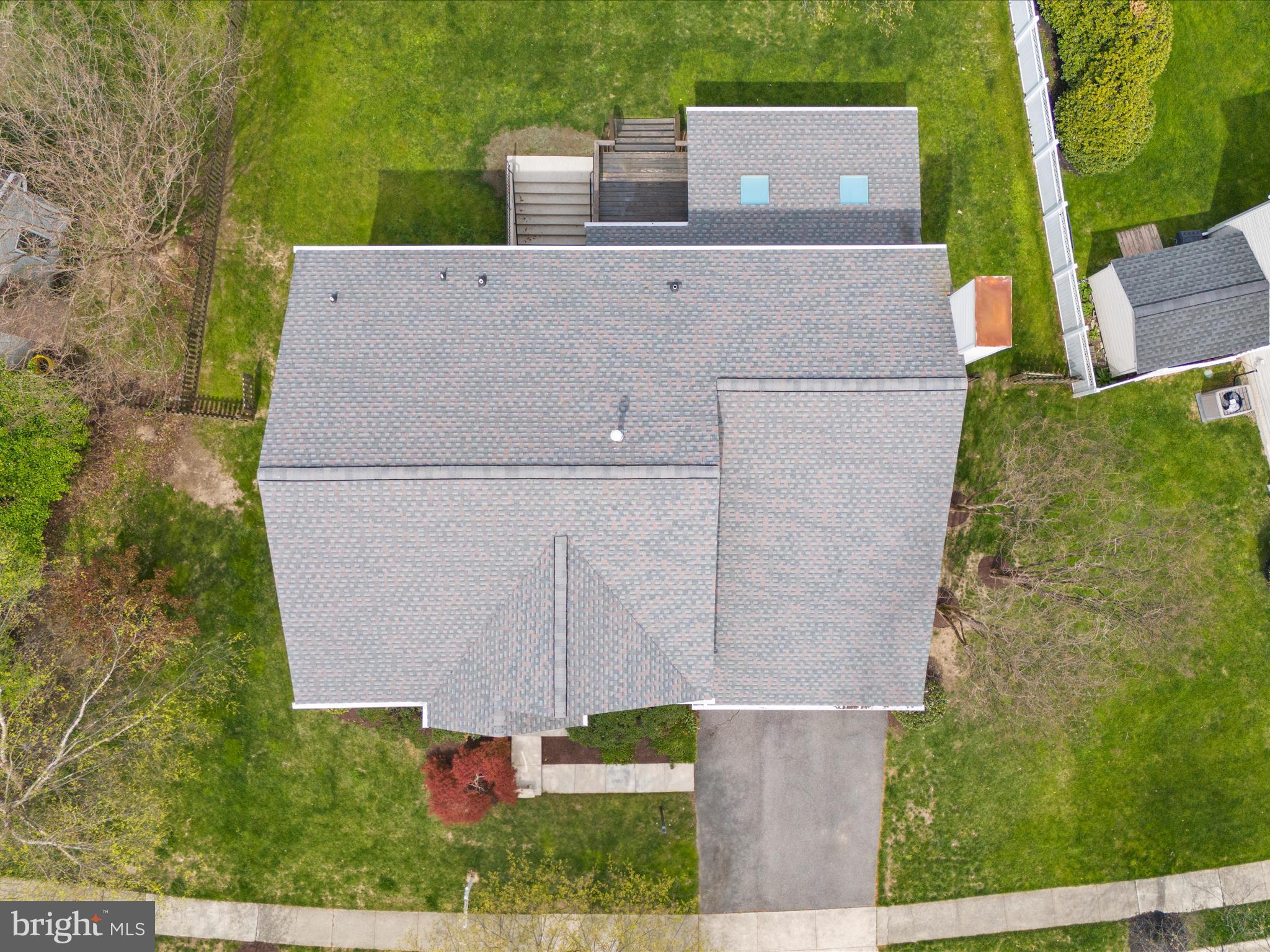 2406 VALLEY BROOK LANE