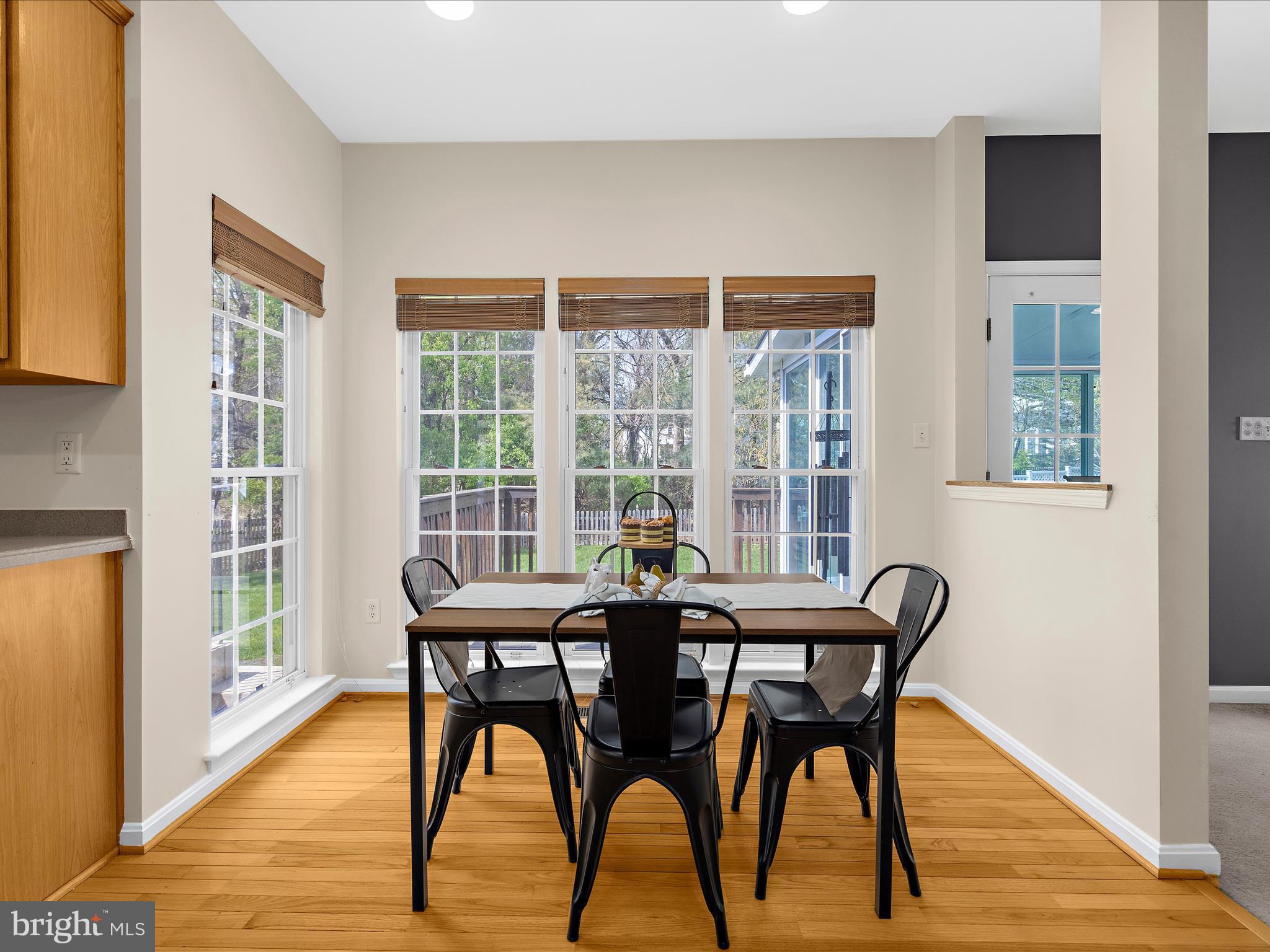 2406 VALLEY BROOK LANE