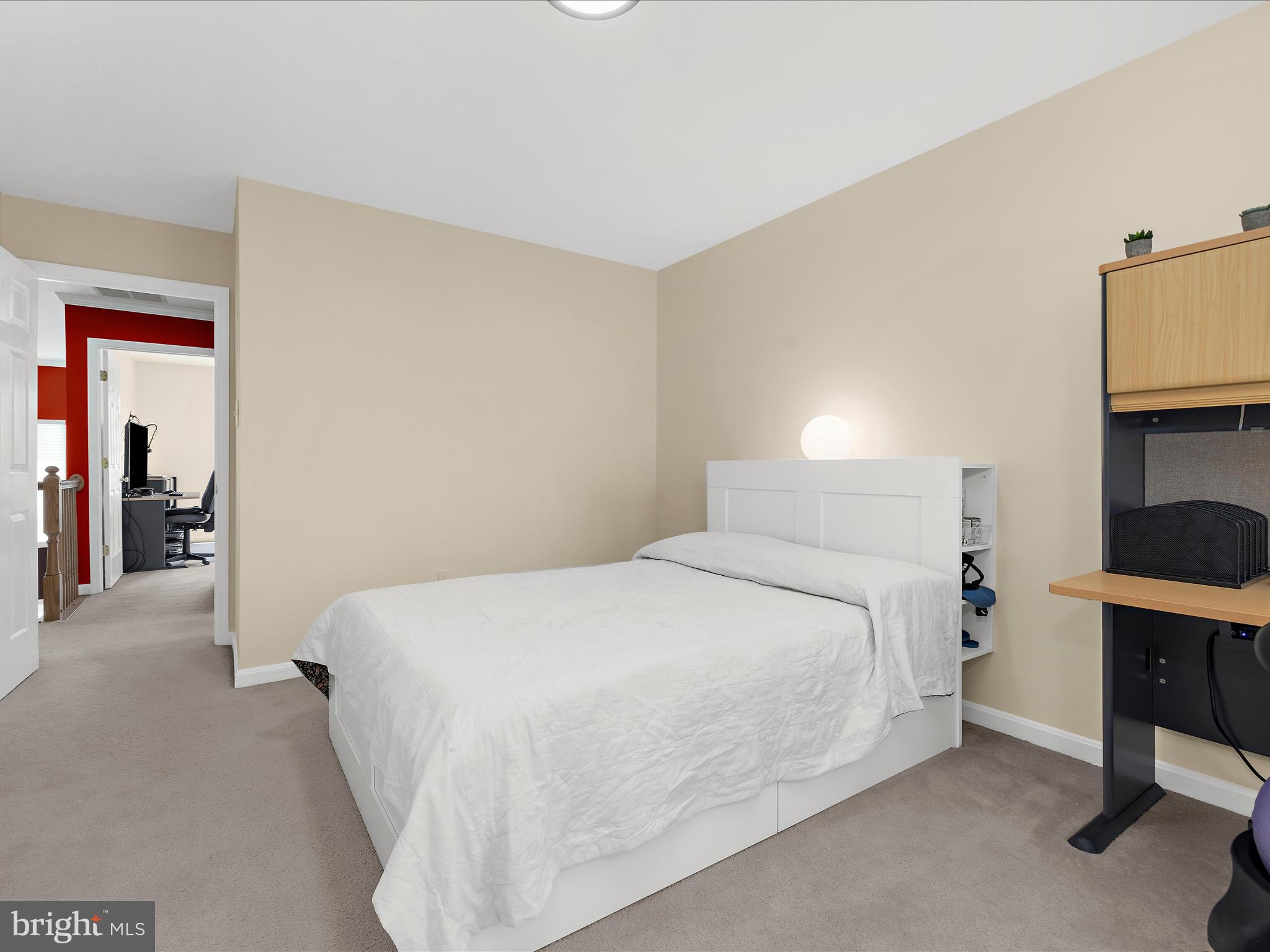 2406 VALLEY BROOK LANE