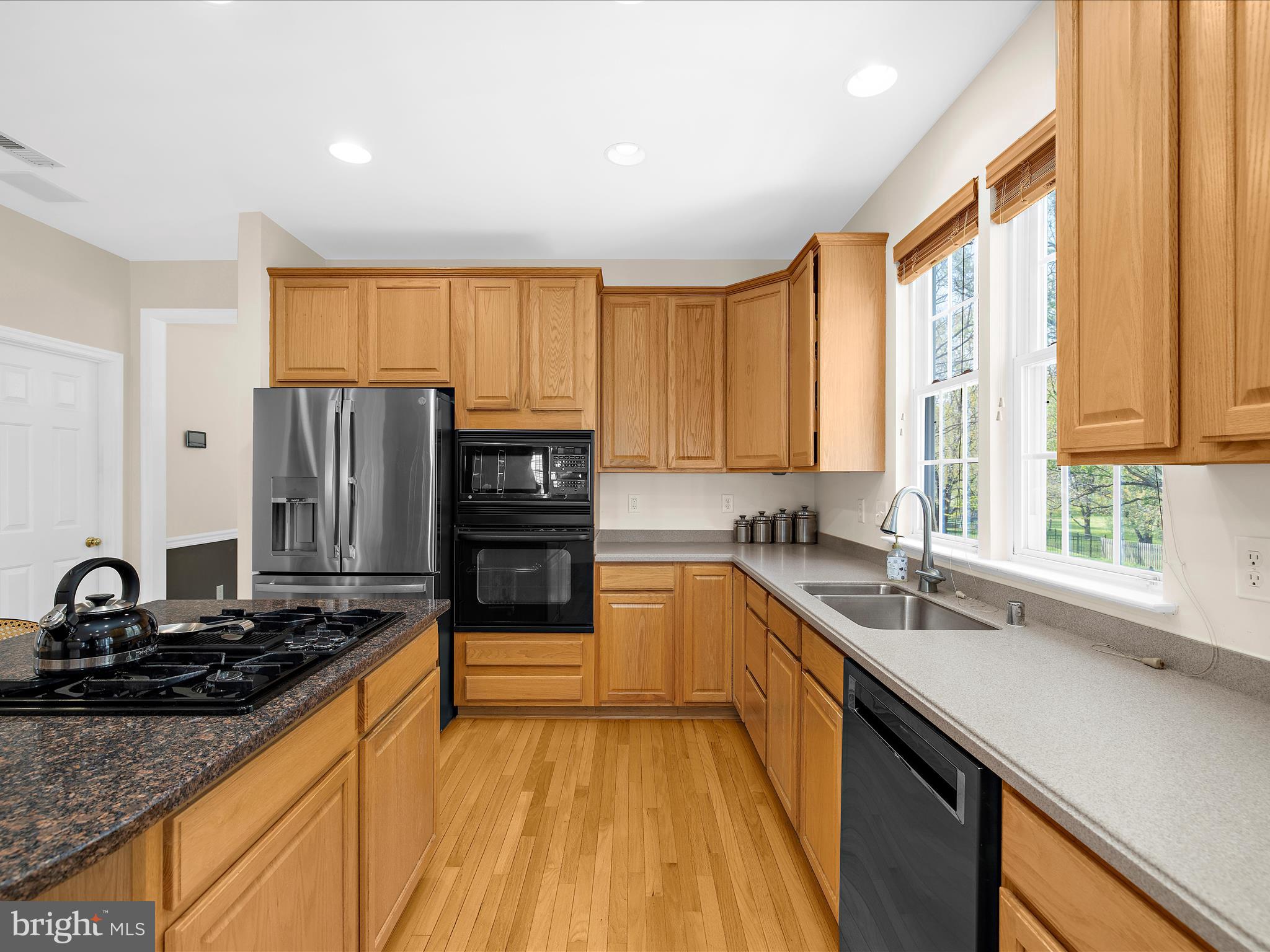 2406 VALLEY BROOK LANE