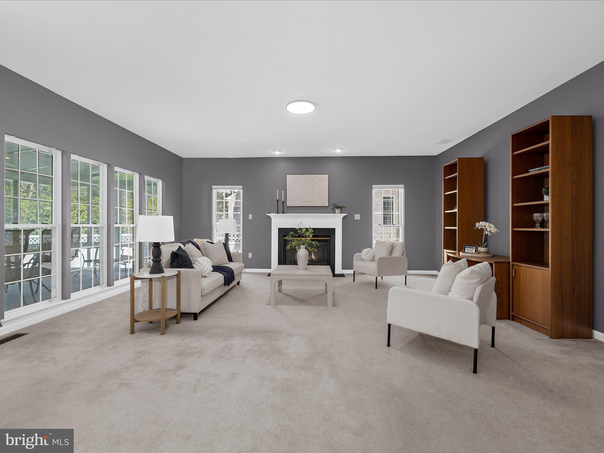 2406 VALLEY BROOK LANE