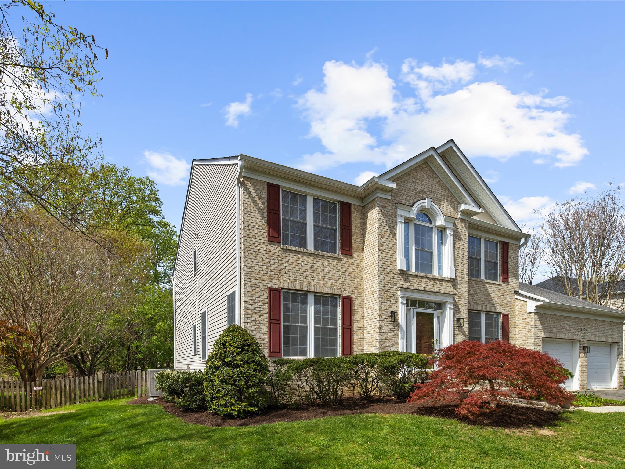 2406 VALLEY BROOK LANE