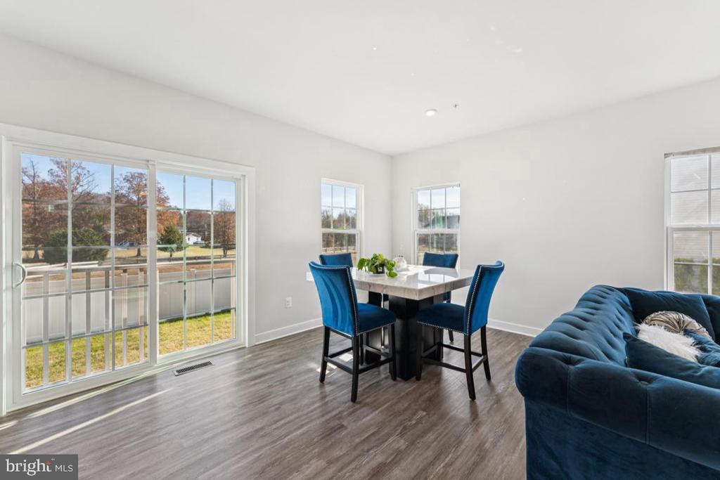2598 SKEETER COURT