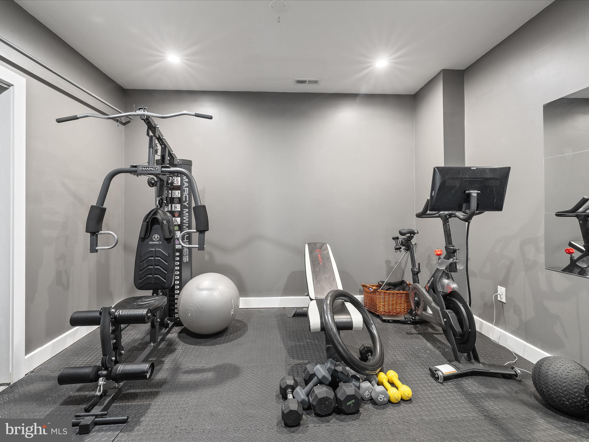 16100 STRATFORD ESTATES DRIVE