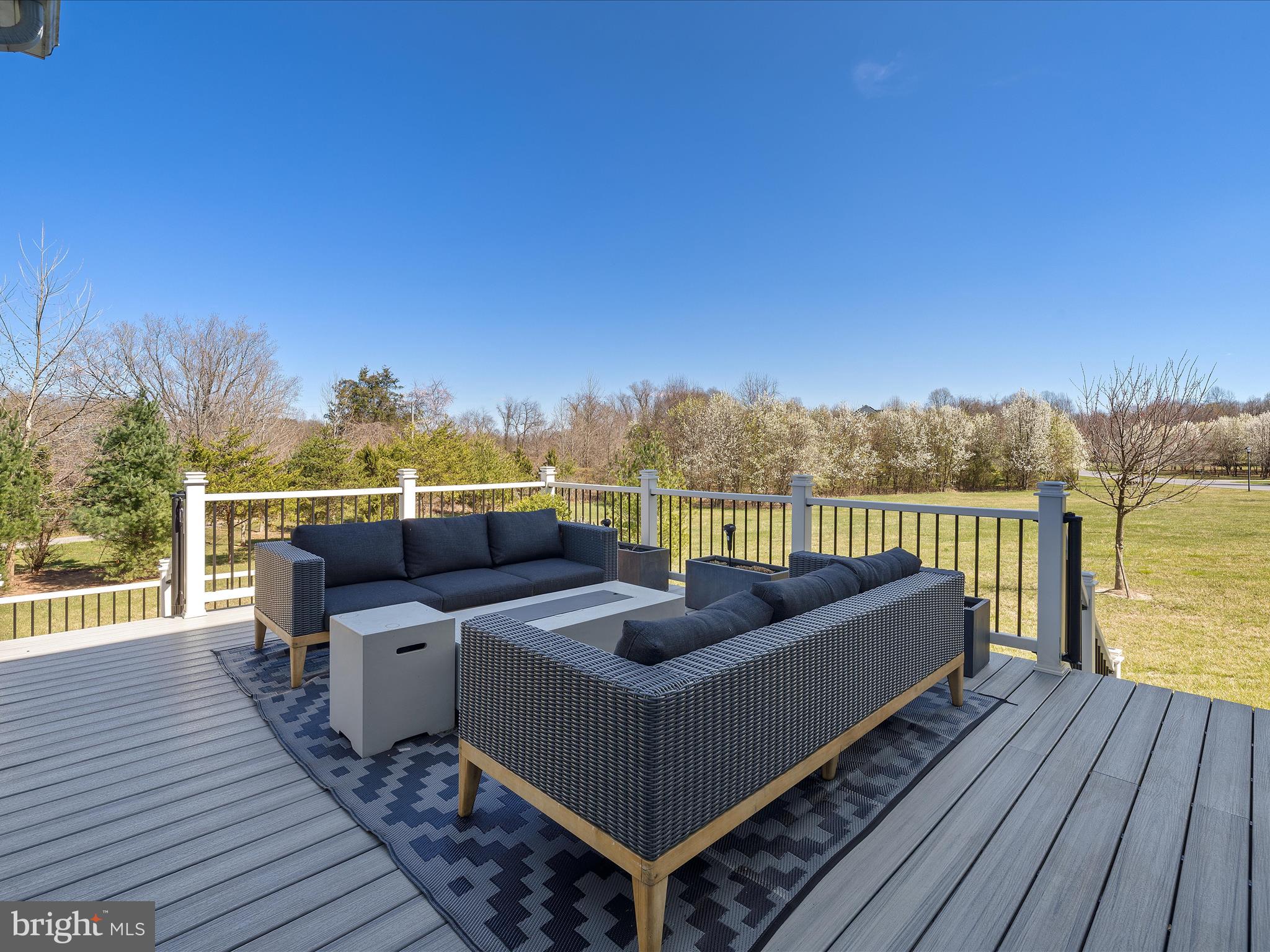 16100 STRATFORD ESTATES DRIVE