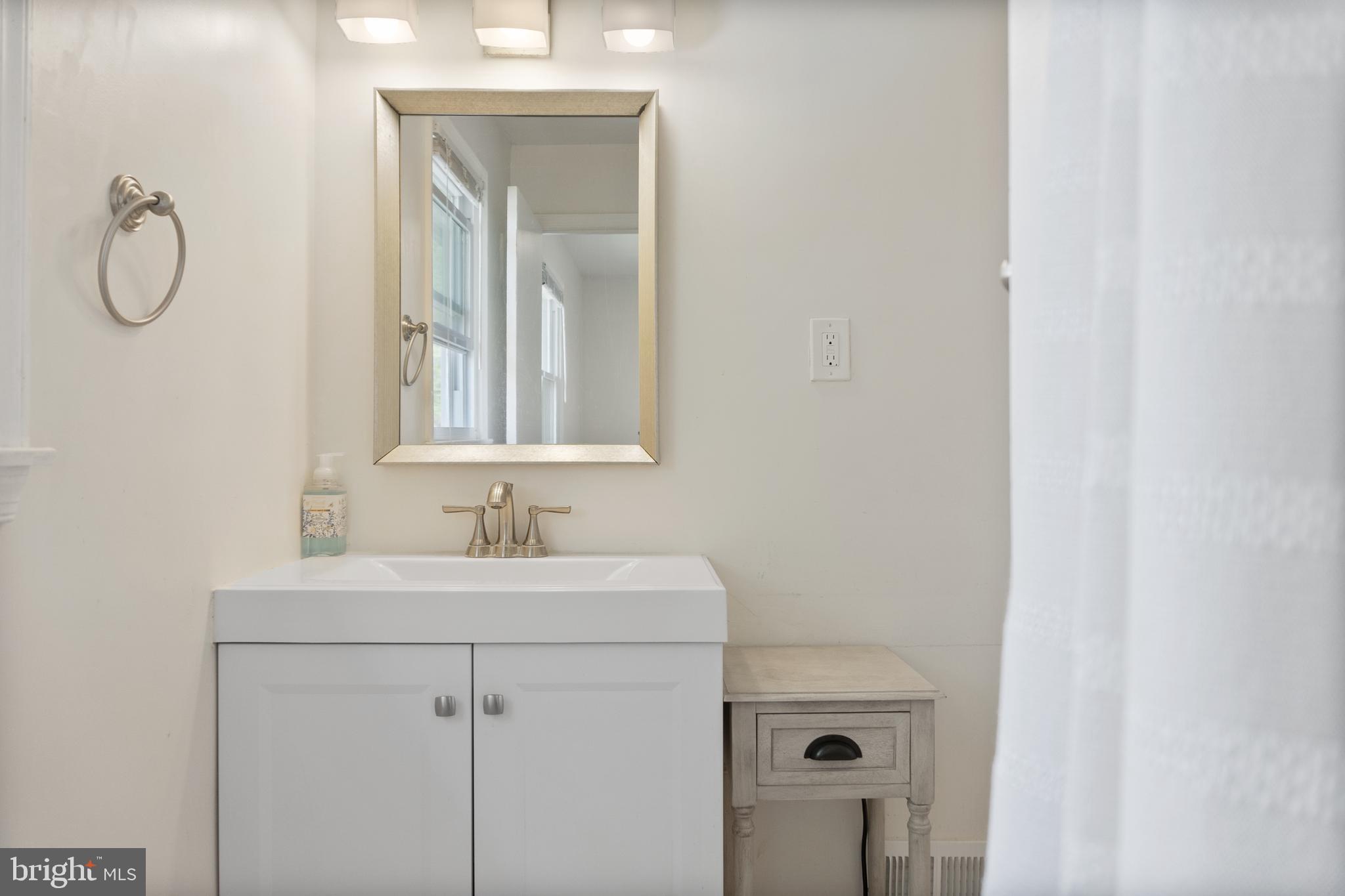 201 HERRINGTON DRIVE