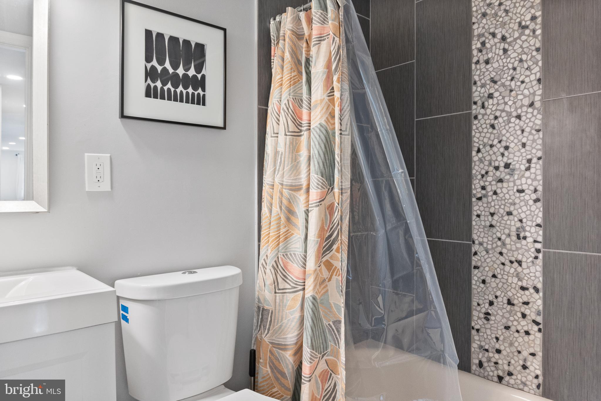 201 HERRINGTON DRIVE