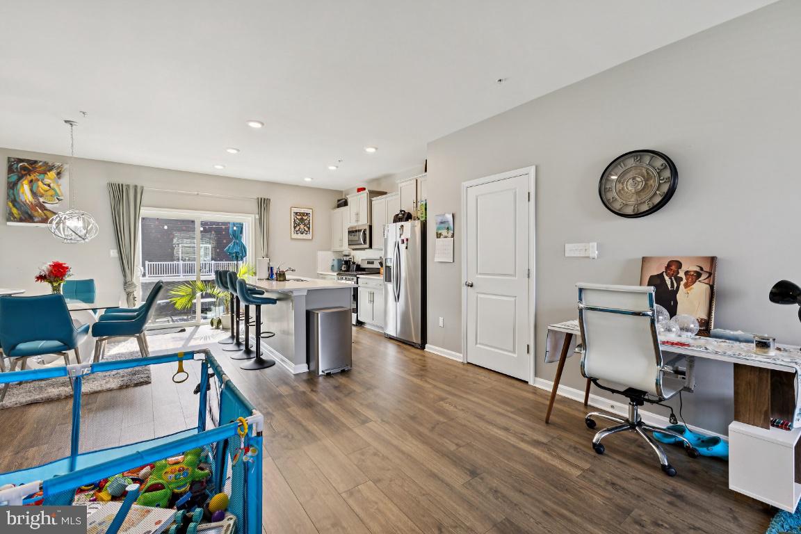 2707 PRINCESS VICTORIA WAY