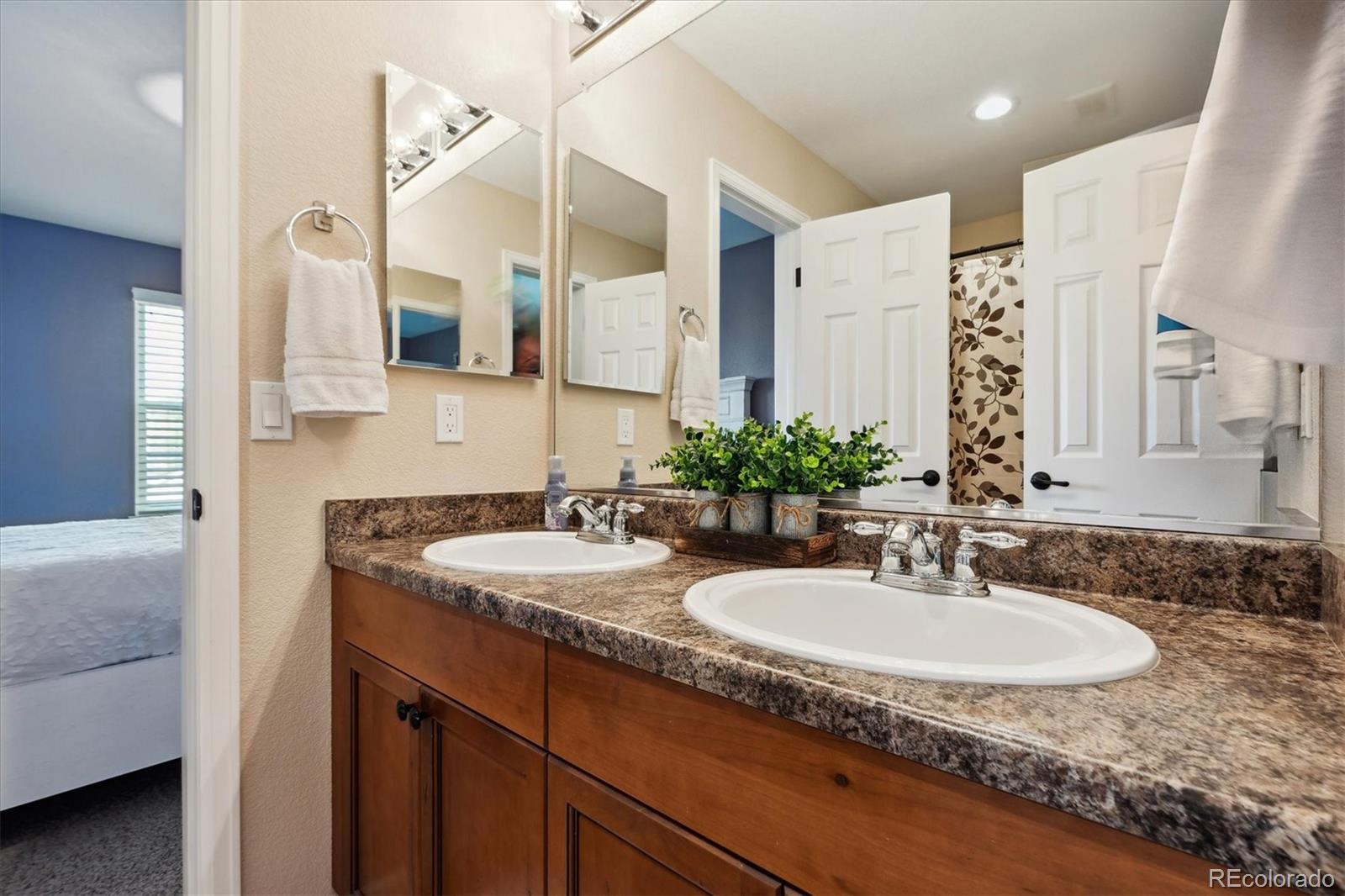 11718 S Breeze Grass Way