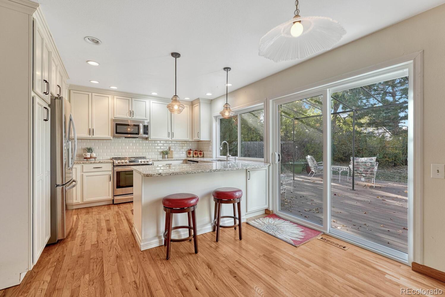 8105 S Syracuse Street