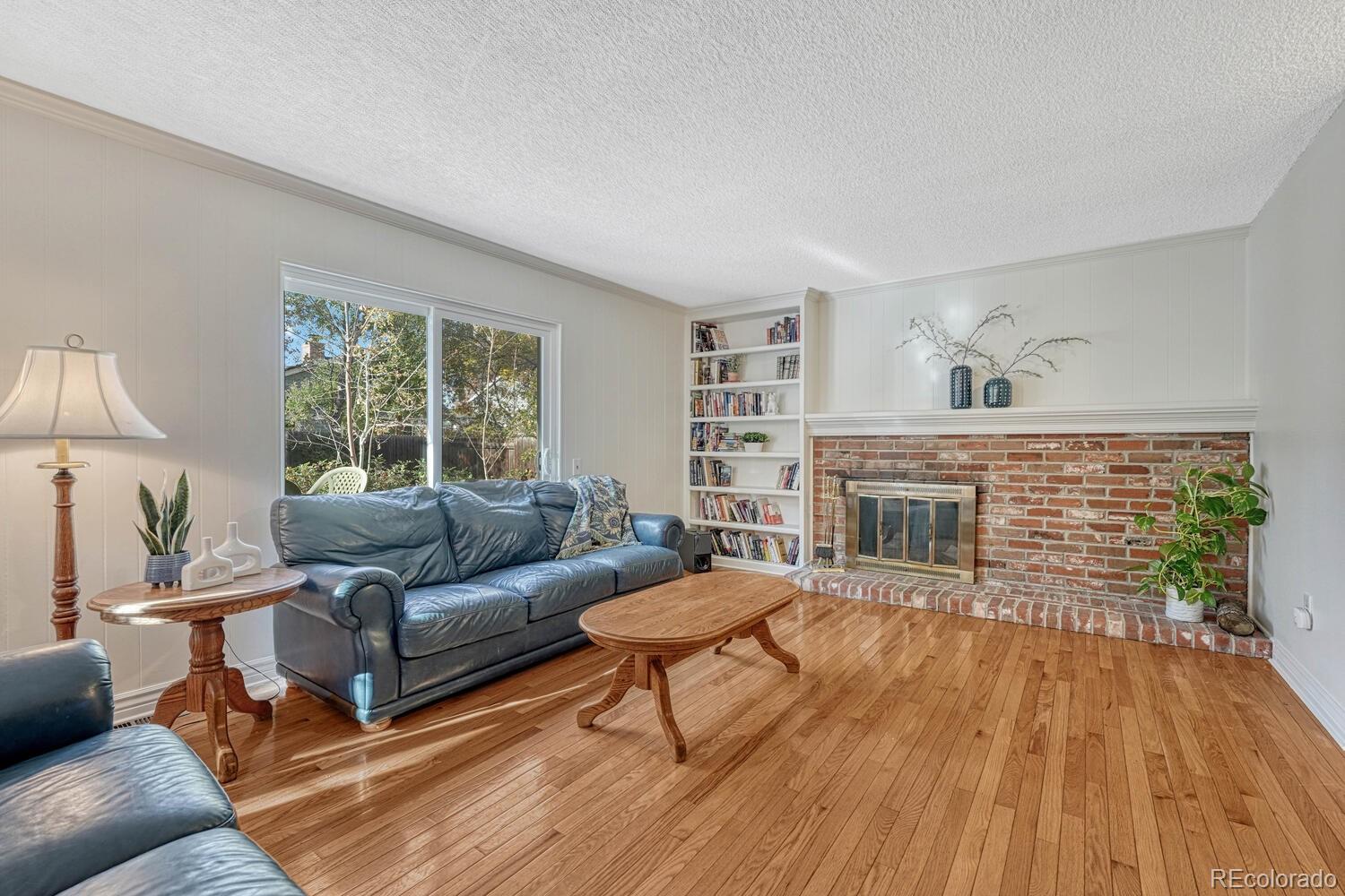 8105 S Syracuse Street