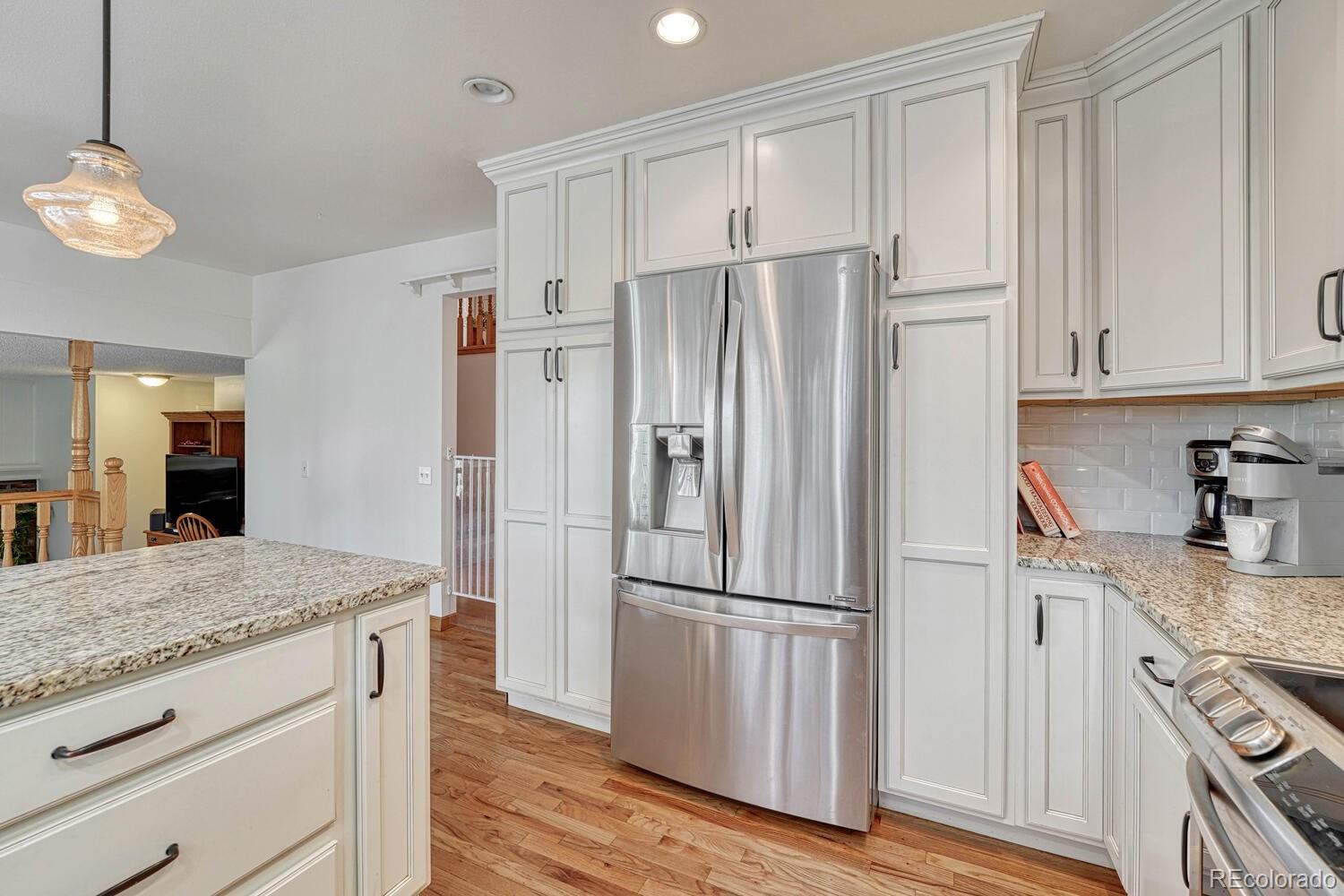 8105 S Syracuse Street