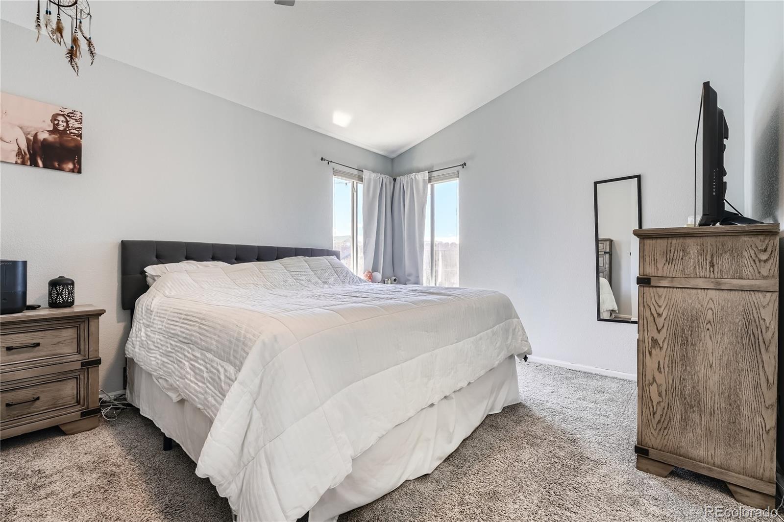 8835 Cloverleaf Circle