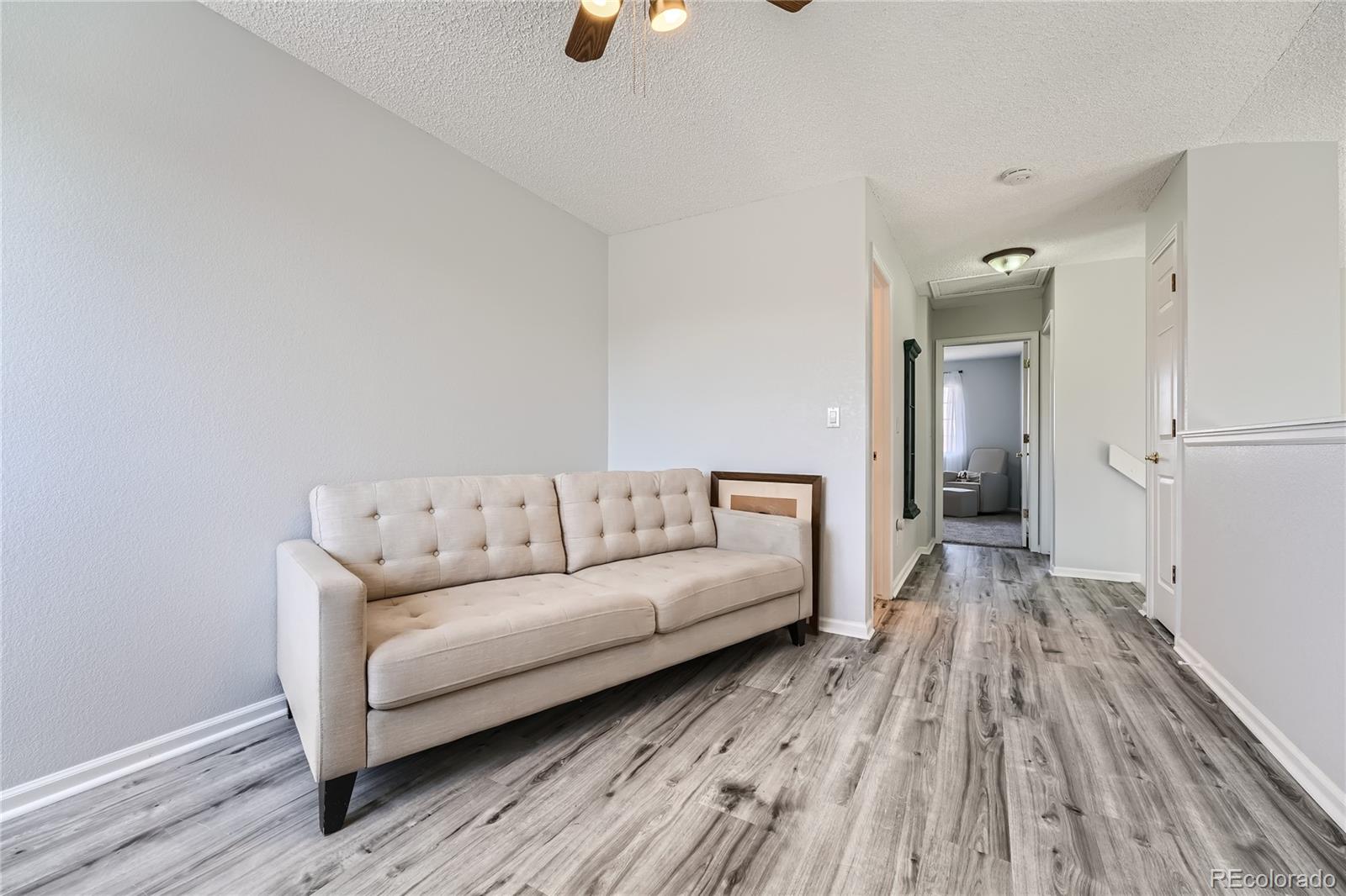 8835 Cloverleaf Circle