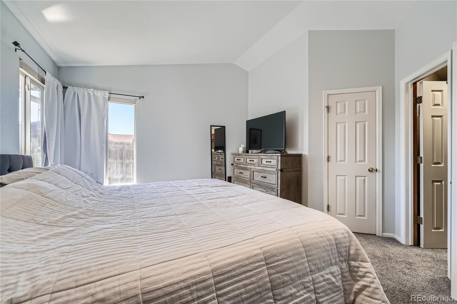 8835 Cloverleaf Circle