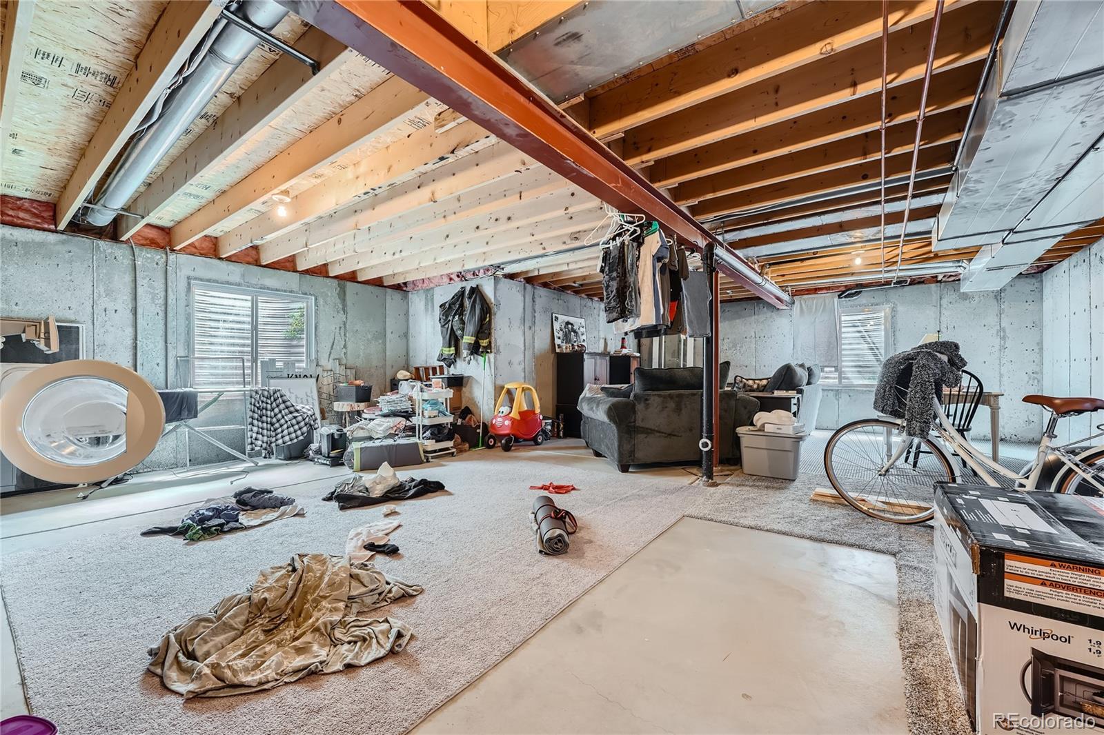 8835 Cloverleaf Circle