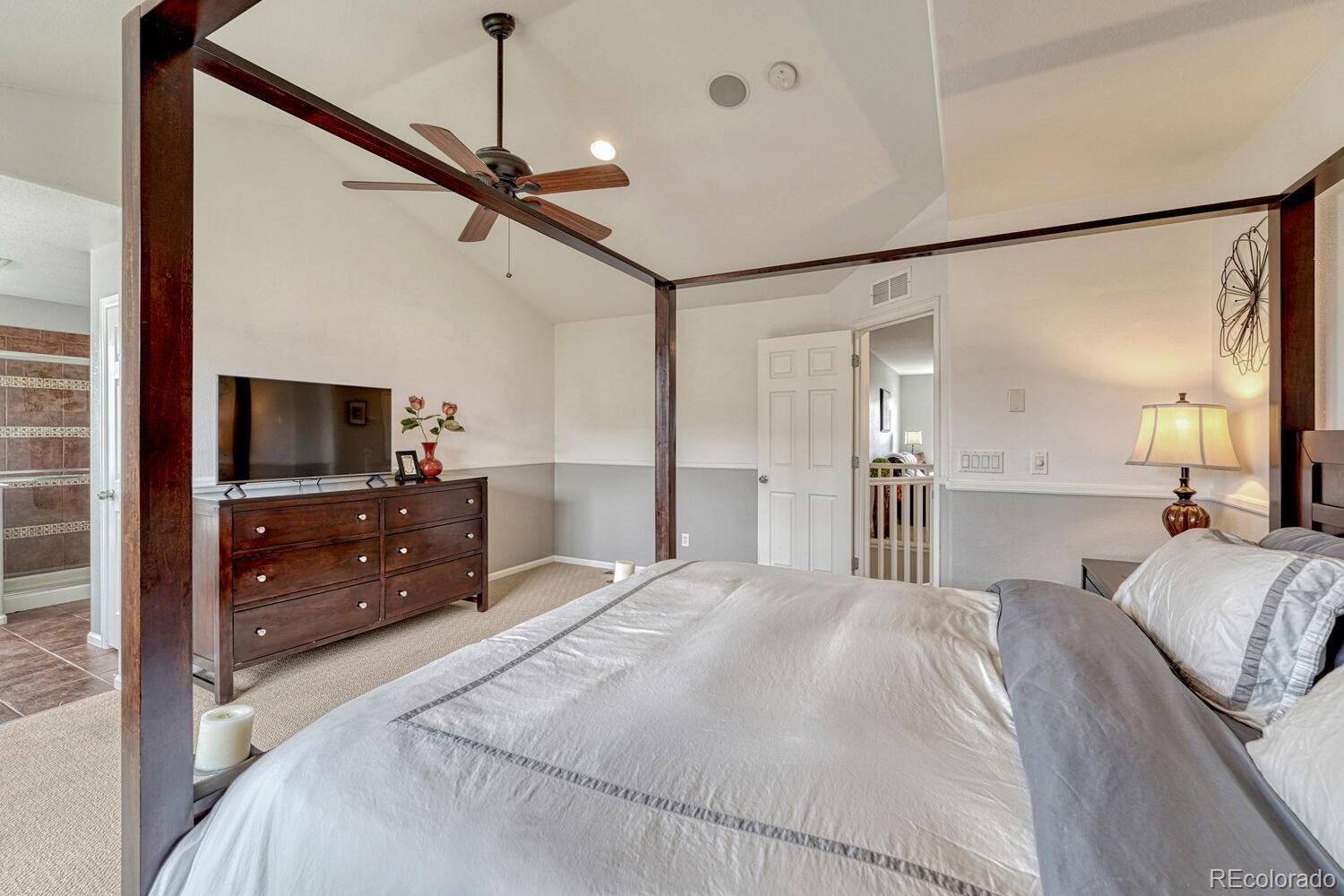 5625 S Buchanan Street