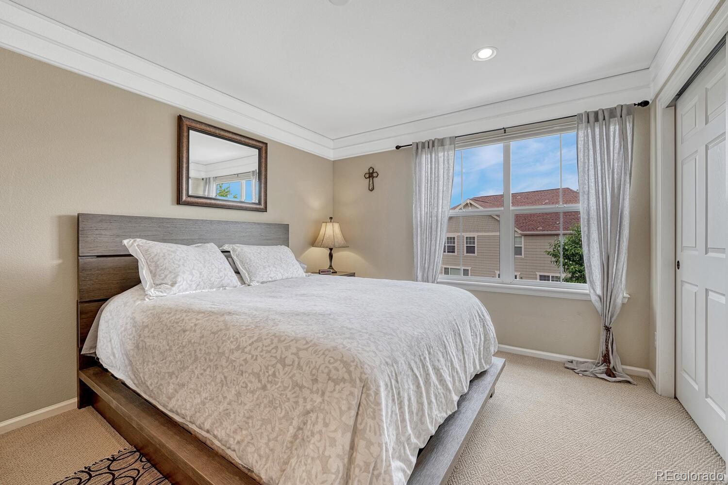 5625 S Buchanan Street