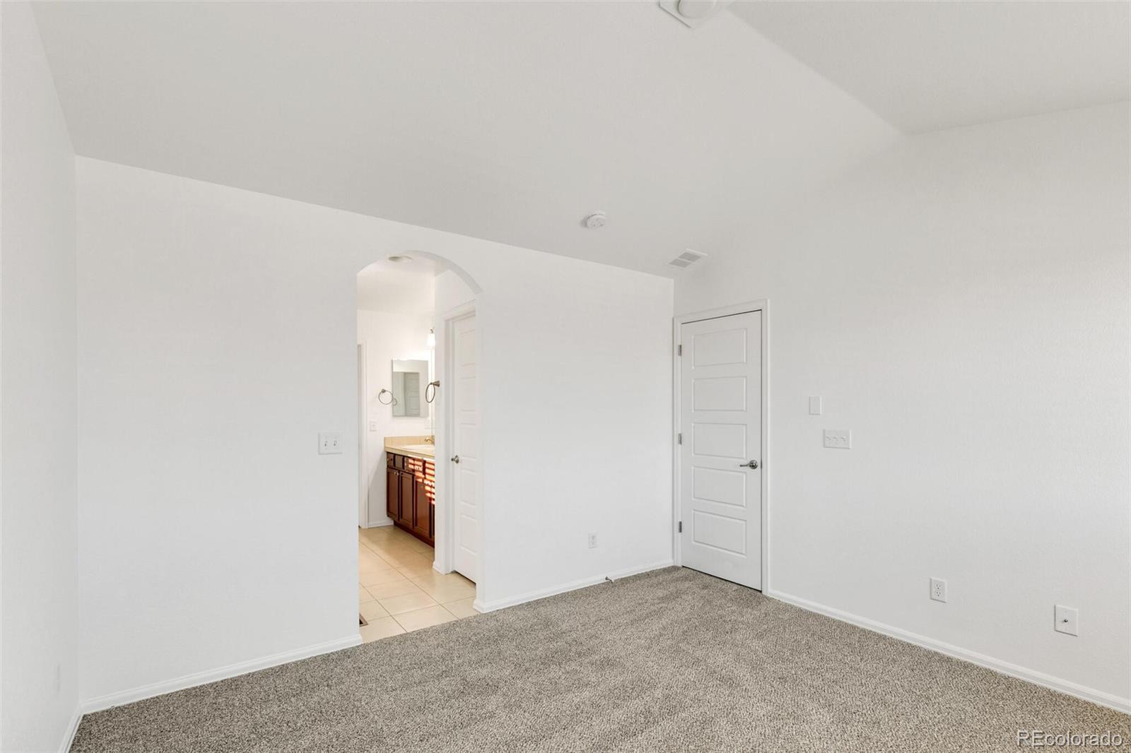 12983 Norway Maple Street