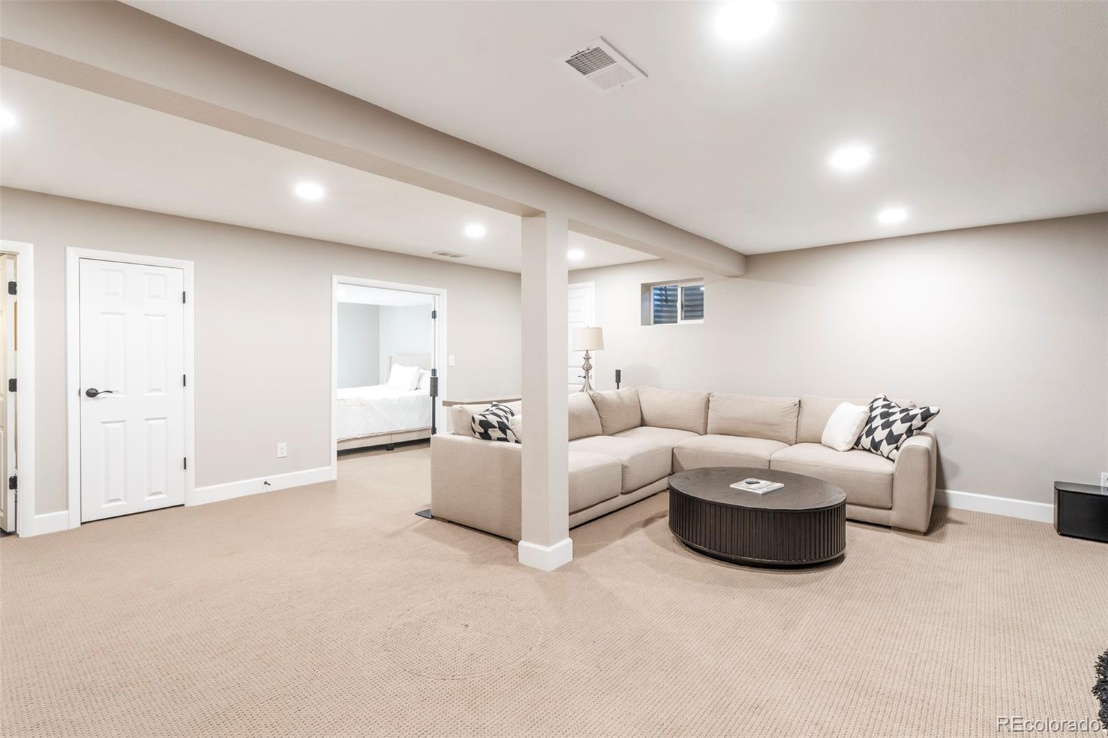7359 Rochester Court
