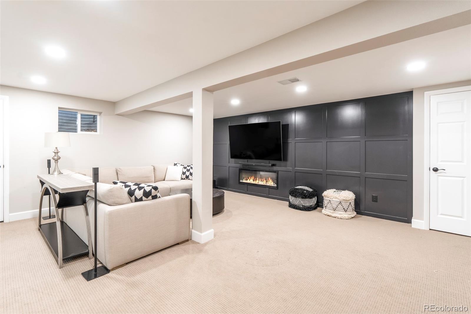 7359 Rochester Court