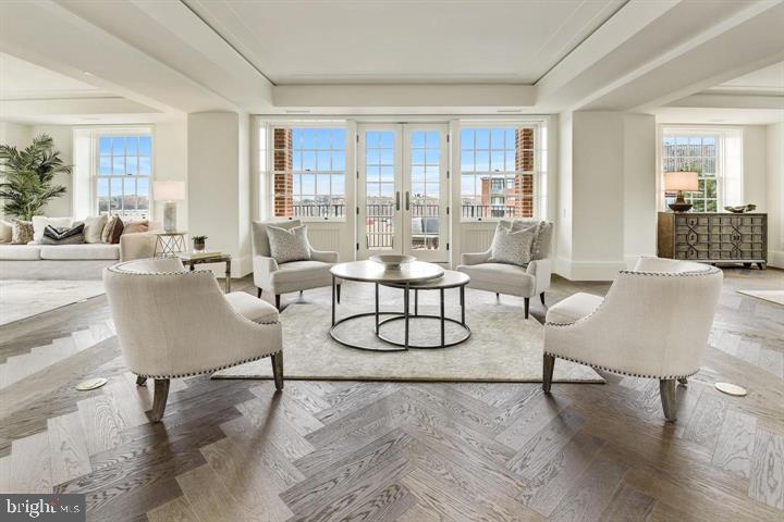 2660 CONNECTICUT AVENUE NW 3C