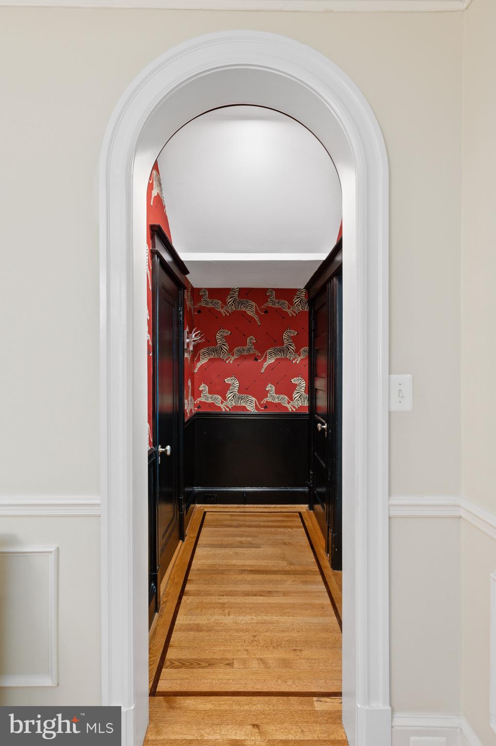 2756 WOODLEY PLACE NW